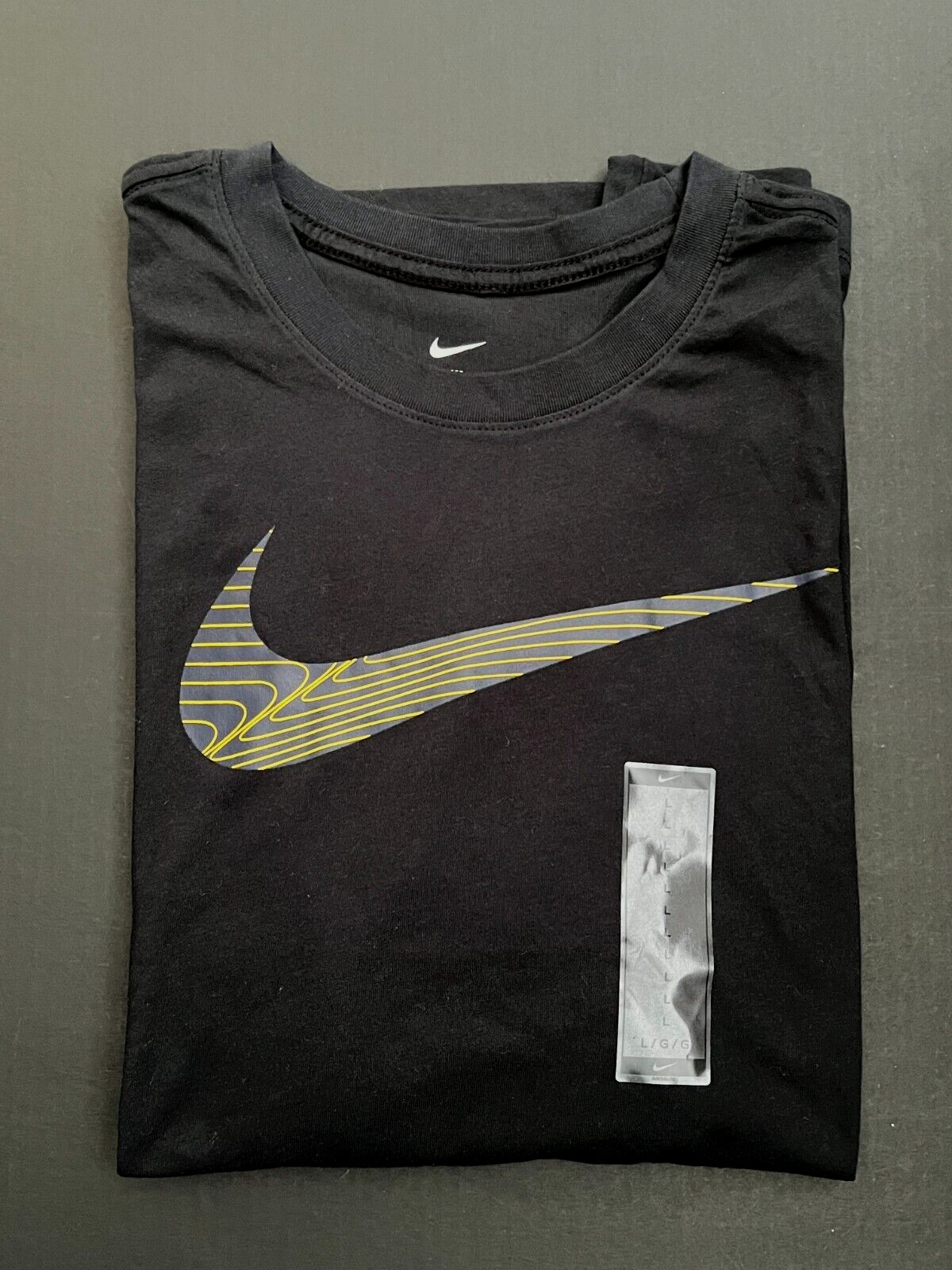 🔥 NWT Nike Dri-FIT Men's Sz M, L, XL, 2XL Fitness Short Sleeves T-Shirt 🔥 gallery