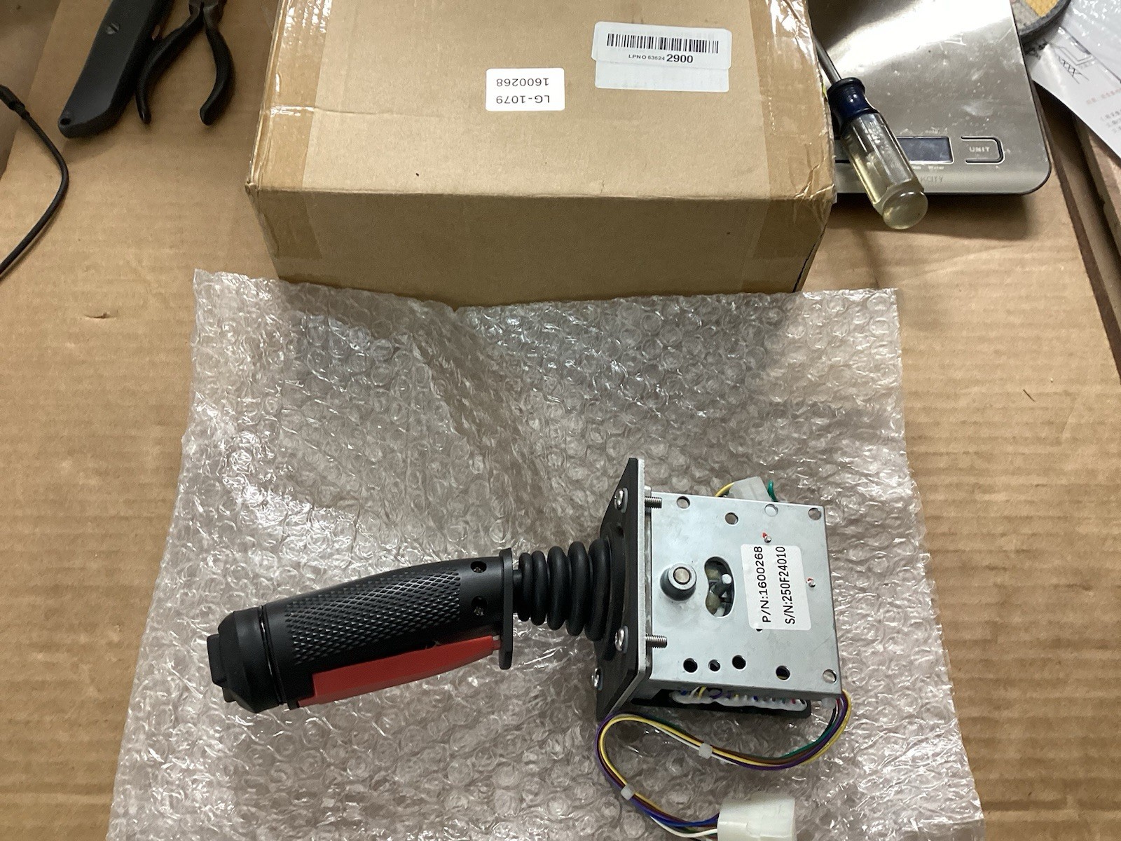 Single Axis Joystick Controller 1600268 Compatible with JLG 1532E2 1932E2 2032E2