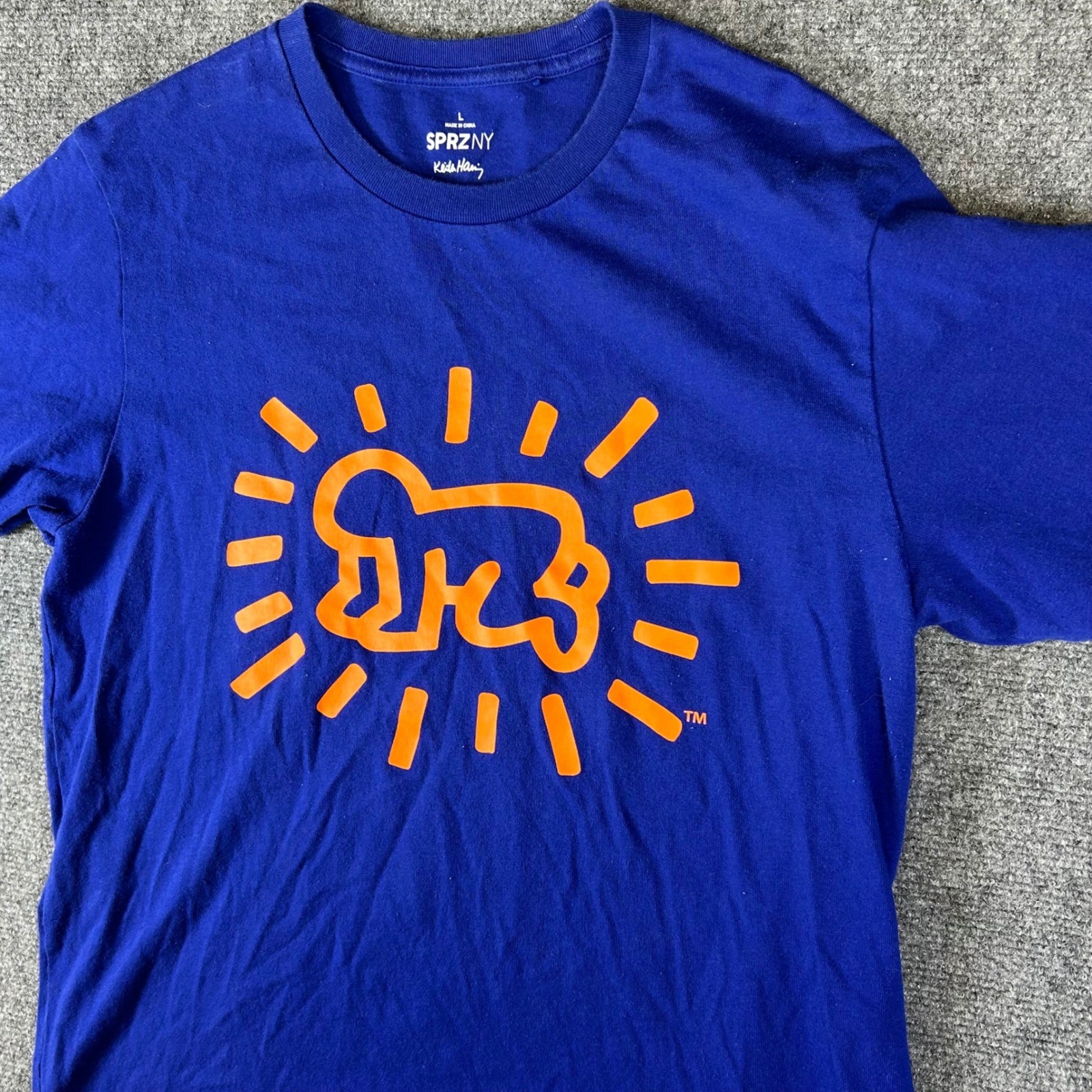 Uniqlo SPRZ NY Keith Haring MoMA Radiant Baby Blue Orange Graphic T-Shirt L gallery