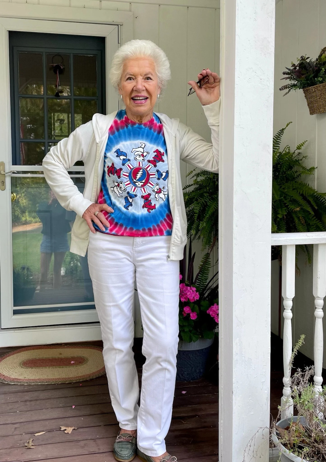 Grateful Dead Patriotic Bears - Dancing Bears Around a Stealie shirt - All Sizes gallery