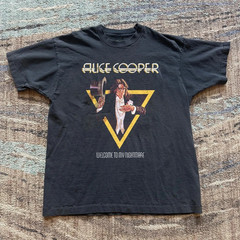 Alice Cooper – Welcome To My Nightmare Unisex Black T-shirt