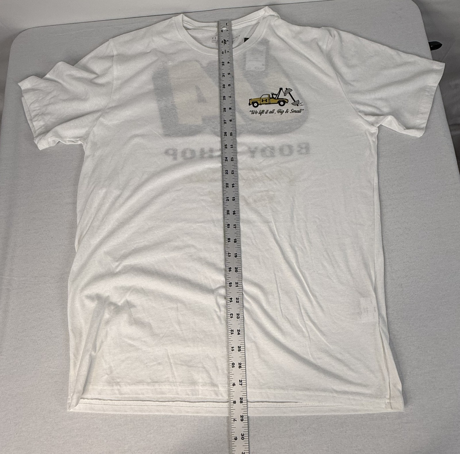 Under Armour UA Body Shop Men’s White Graphic T-Shirt Size LG NWT gallery