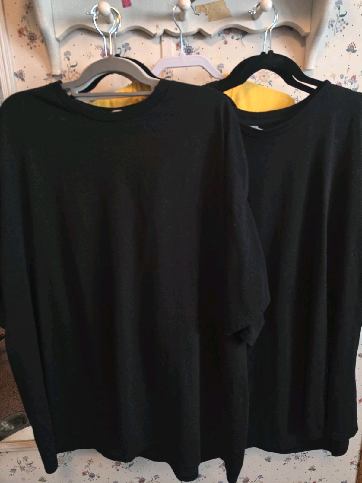 GILDEN Mens Black Dry Blend Crew Neck Short Sleeves T-Shirt 2-Pack Size 5XLG gallery