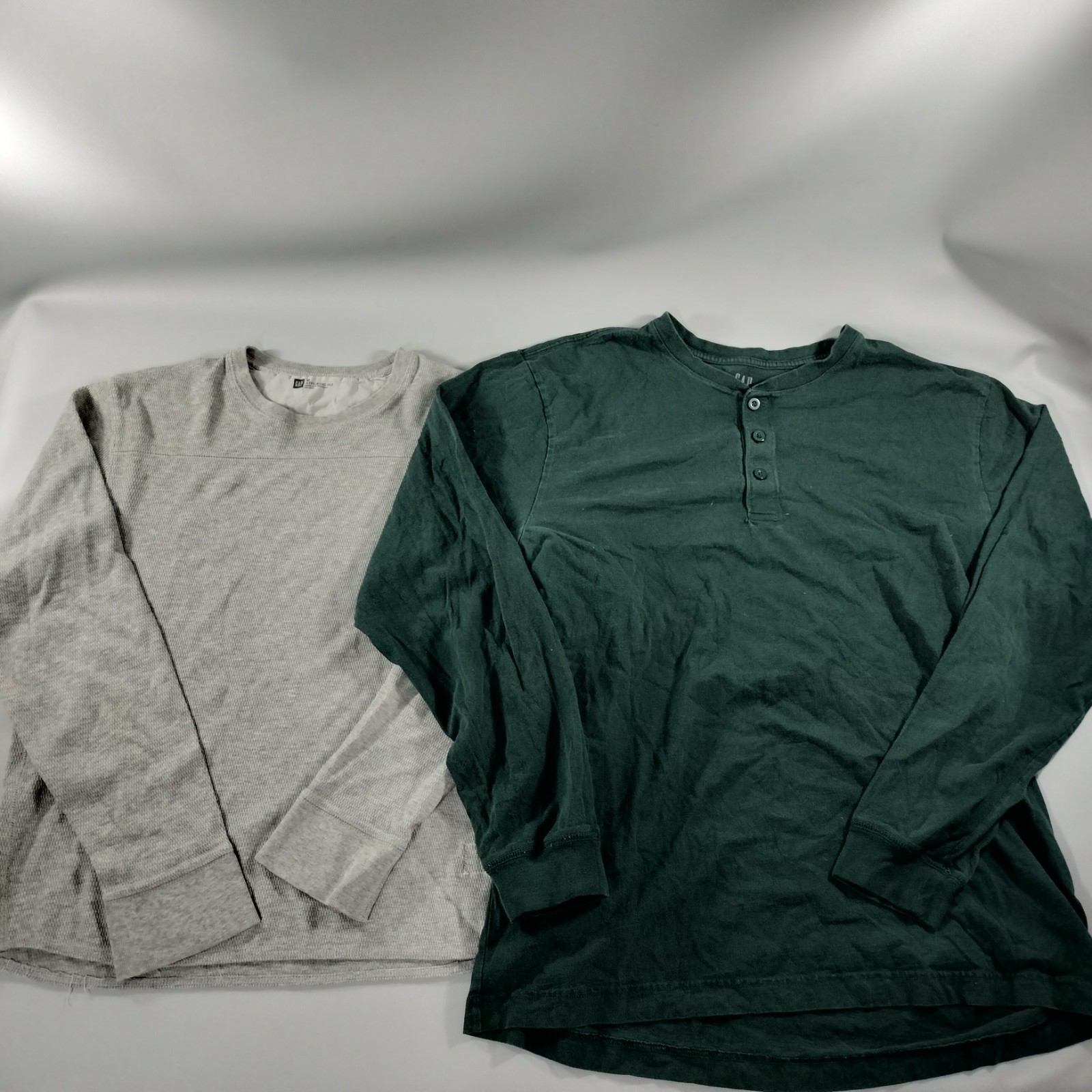 Gap Lot of 6 Crew Neck Pull On Long Sleeve T-shirts Mens Size S/M/L gallery