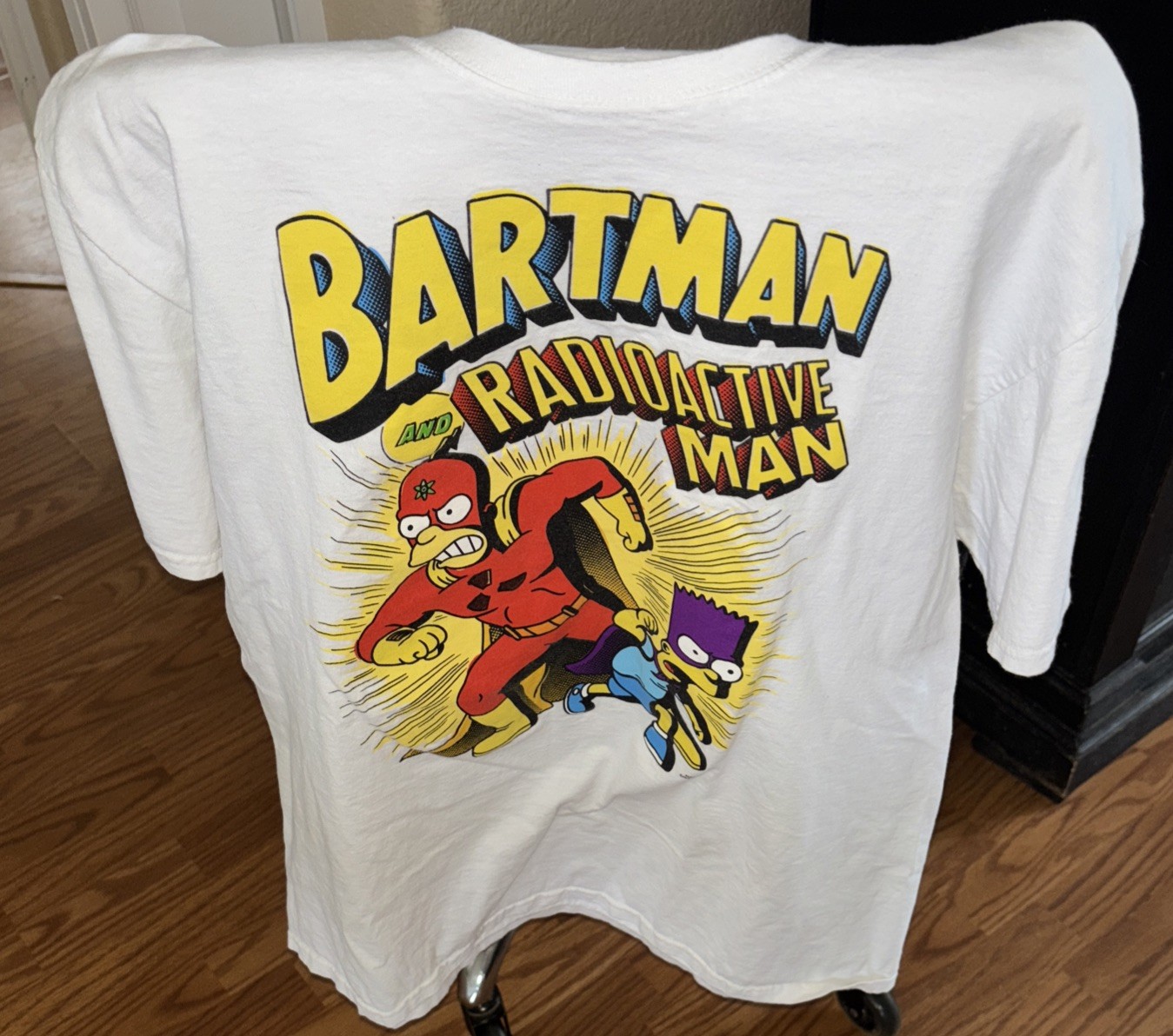 The Simpsons BARTMAN And RADIOACTIVE MAN Graphic T-Shirt Bart & Homer • Large gallery