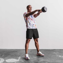 NWT NOBULL Men’s **LIMITED EDITION* Pride Moves 🏳️‍🌈 All Pride Tee – Medium