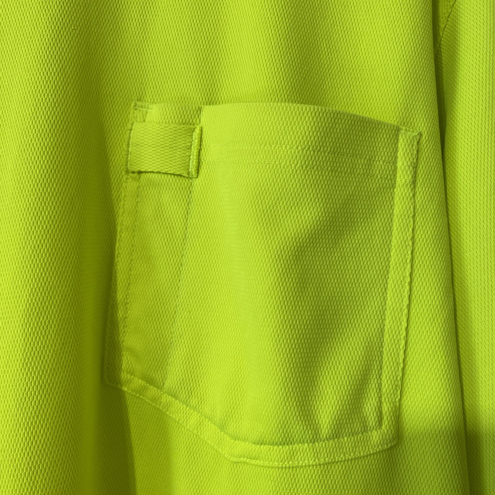 Duluth Trading Mens L Bright Safety Yellow Short Sleeve T-Shirt Pocket Stretch * gallery