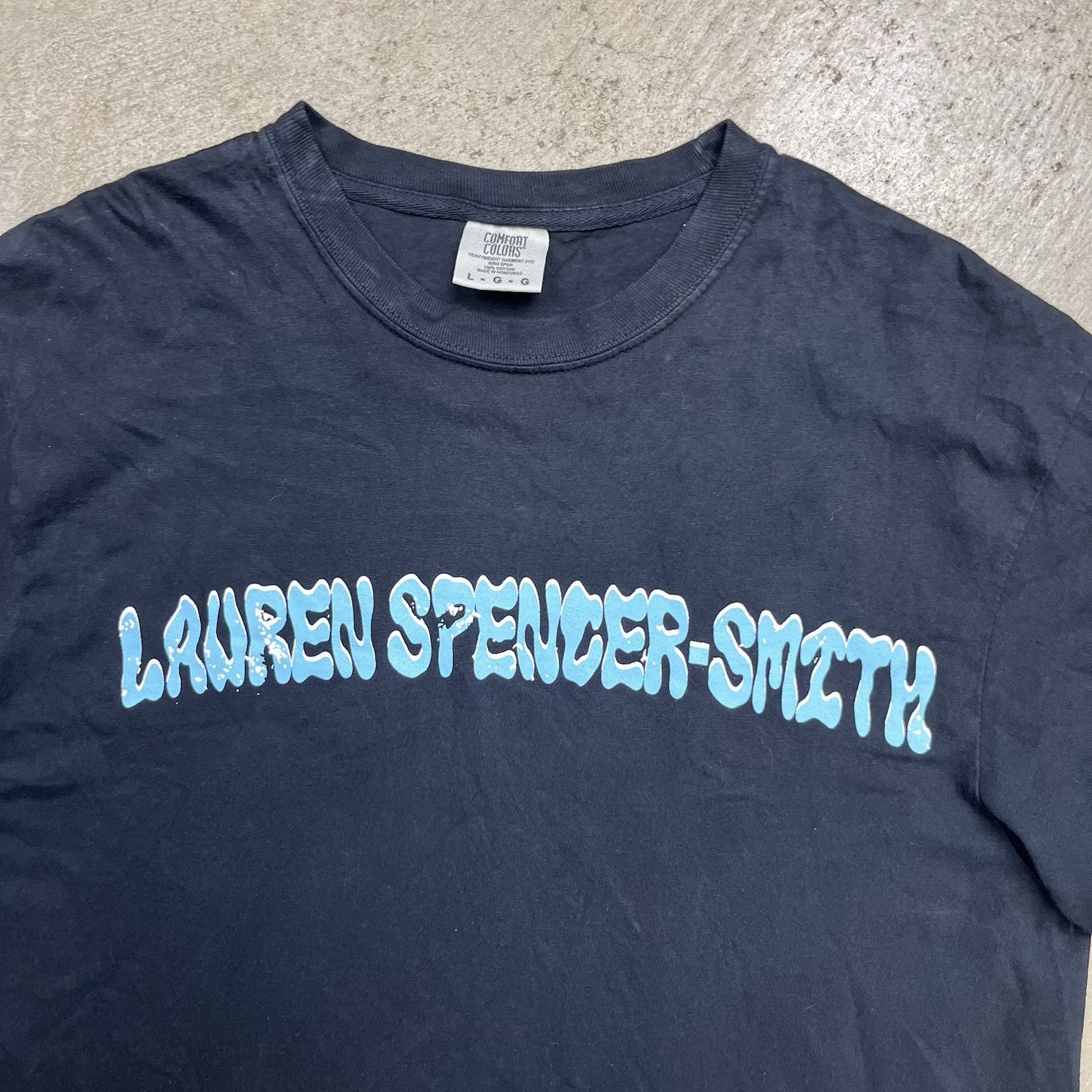 Lauren Spencer Smith Graphic T-Shirt black large Fingers Crossed tears cried gallery