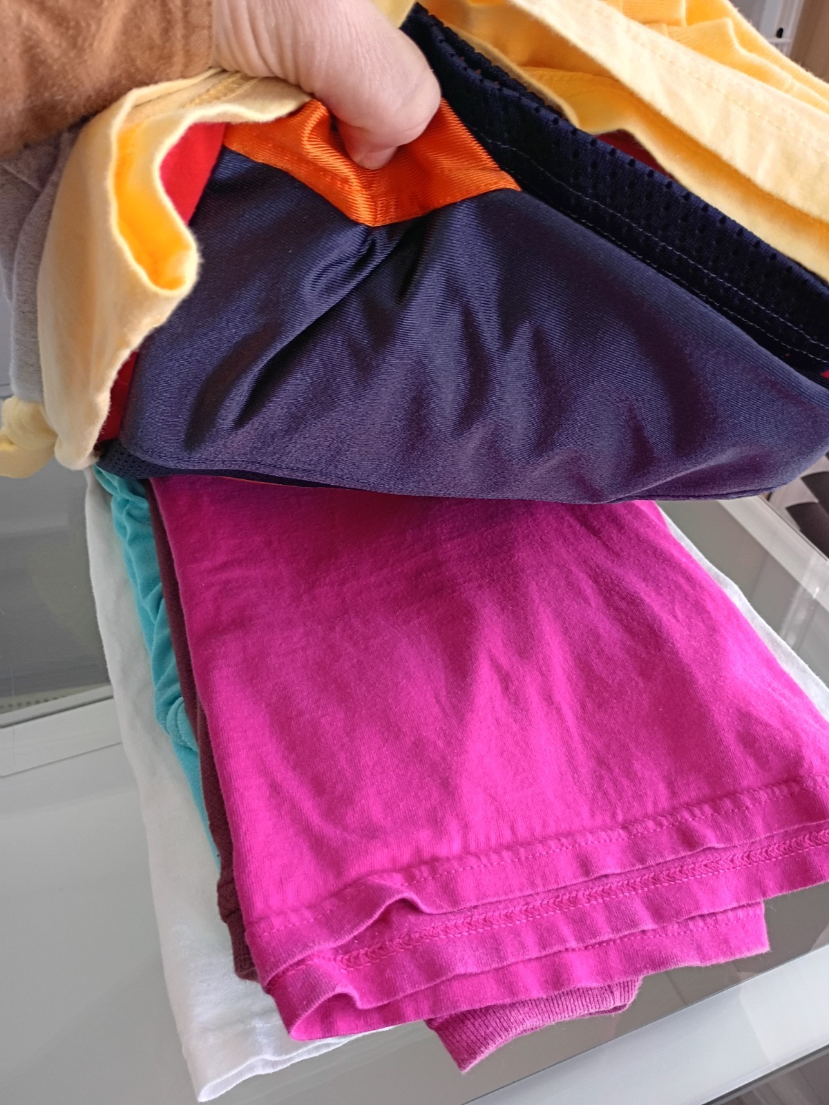 Lot Of 5 Pounds Mix Color Fibers Large To XL T Shirts Multiple Types Men's And W gallery