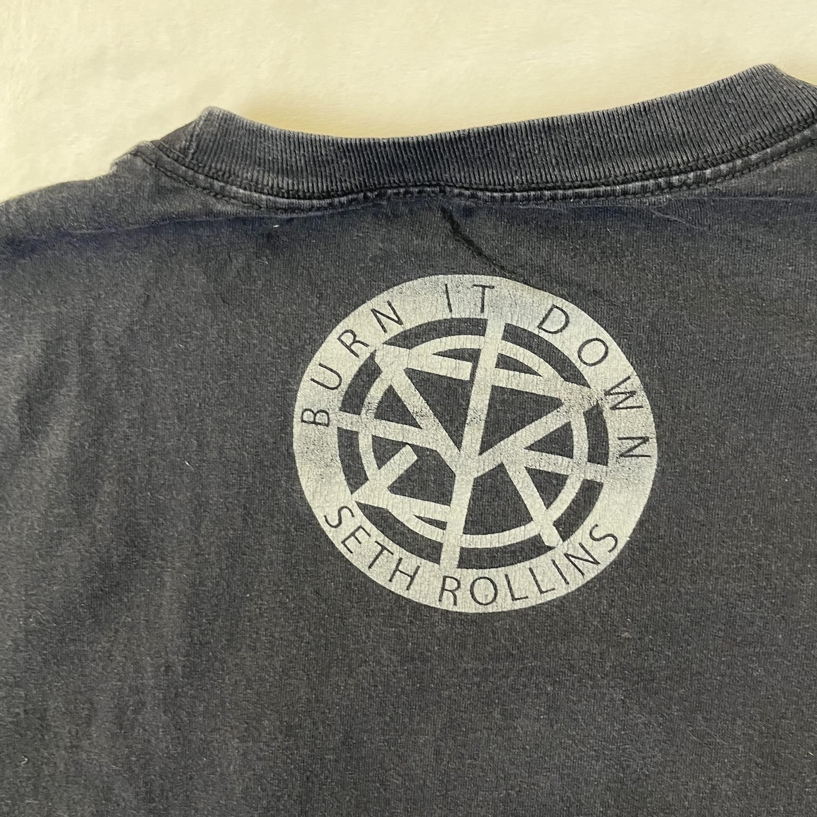 WWE Seth Rollins Kingslayer T-Shirt Mens 2XL Black Burn It Down Wrestling gallery