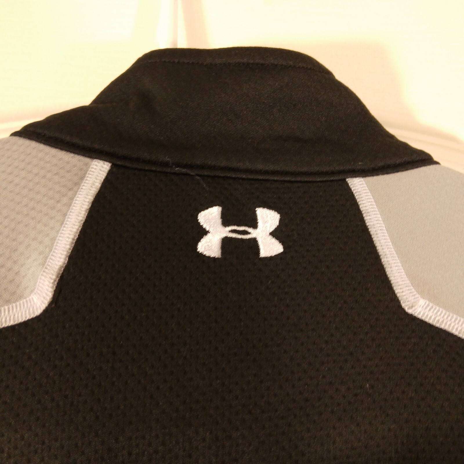 Under Armour shirt jacket mens XL xlarge black mock neck 1/4 zip long sleeve gallery
