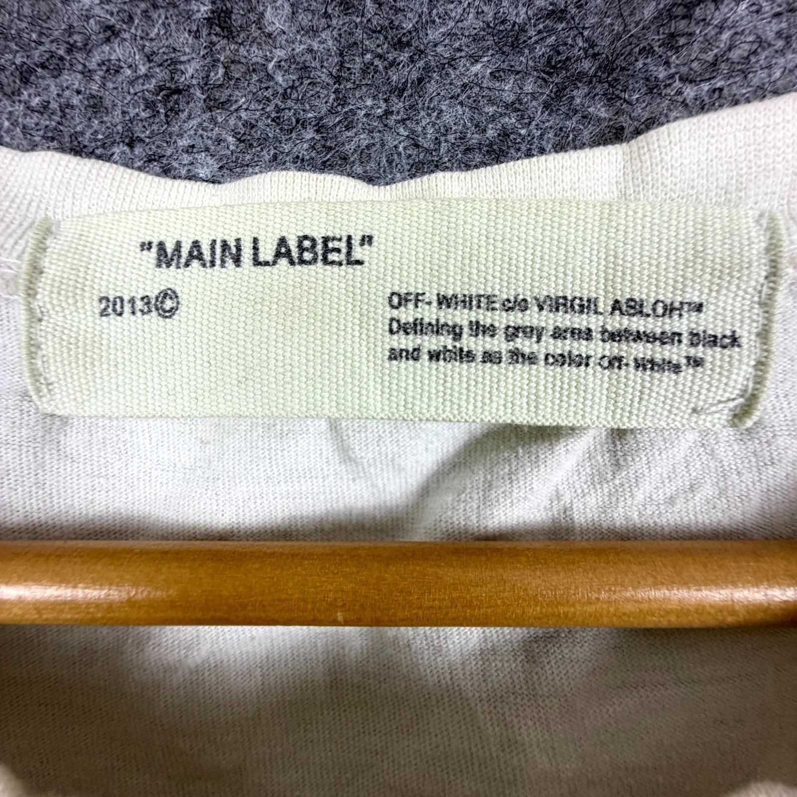 Off-White Main Label T-Shirt Mens White Fall Winter Virgil Abloh Arrows Graphic gallery