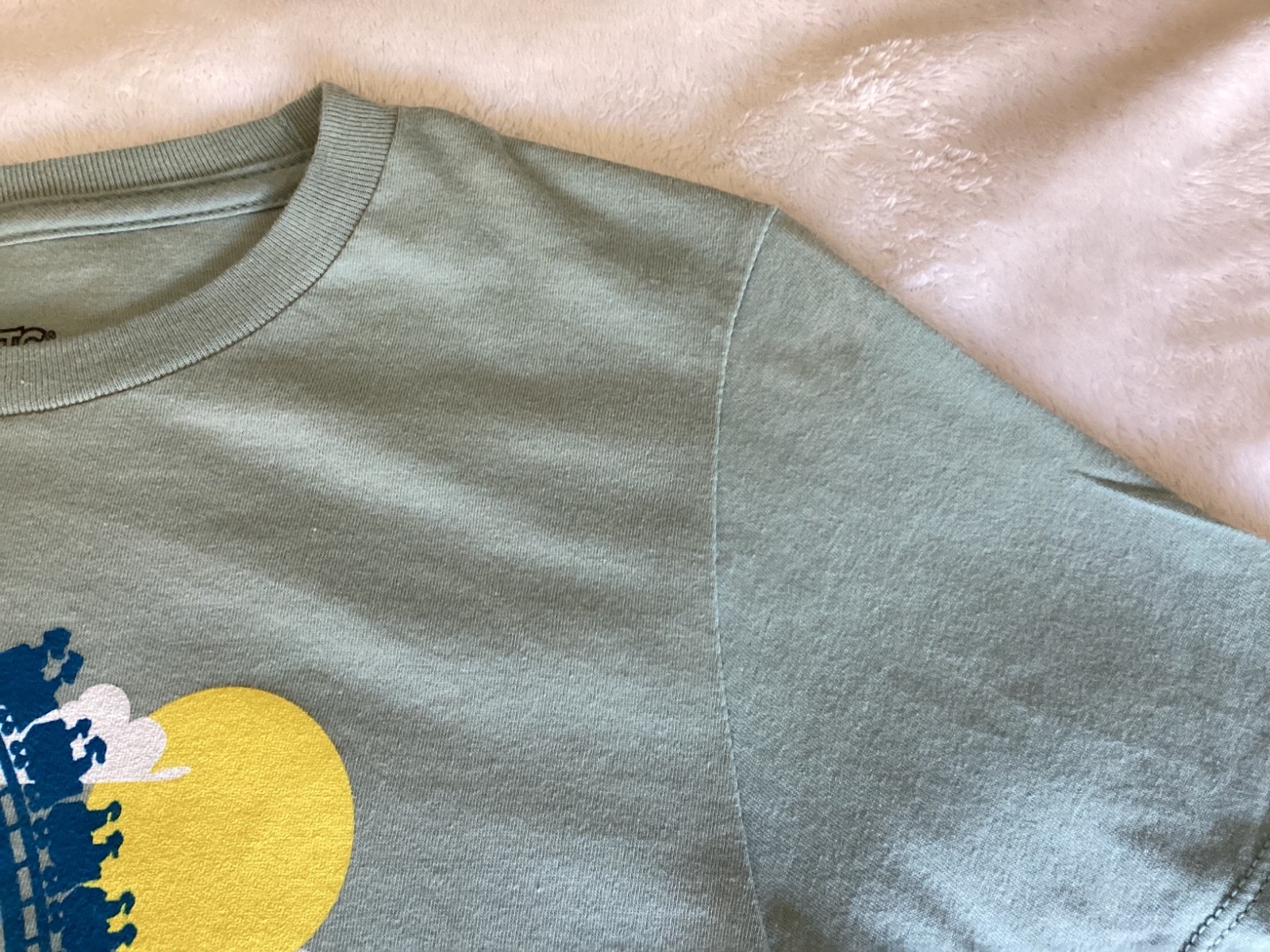 Snoopy Knott’s is My Happy Place T-Shirt Youth Medium knotts berry farms tshirt gallery