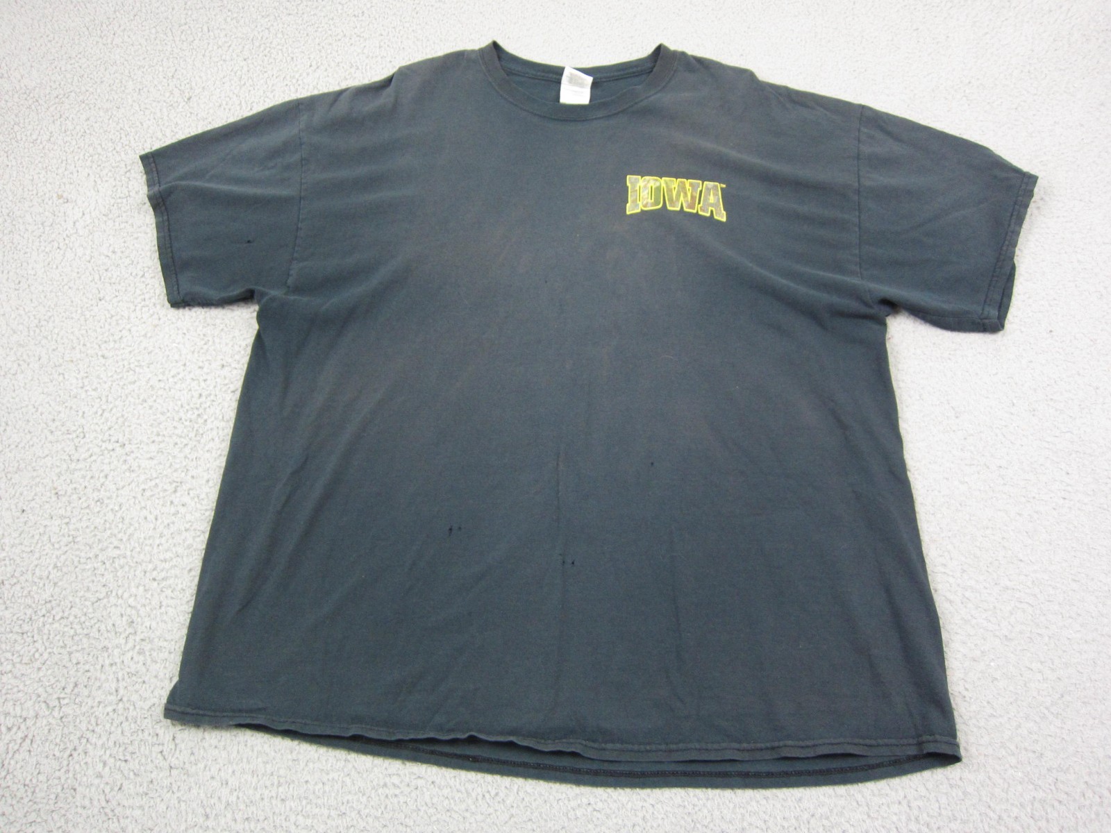 Vintage Iowa Sportsman Shirt 2XL XXL Black Deer Hunting Graphic Outdoors Classic gallery