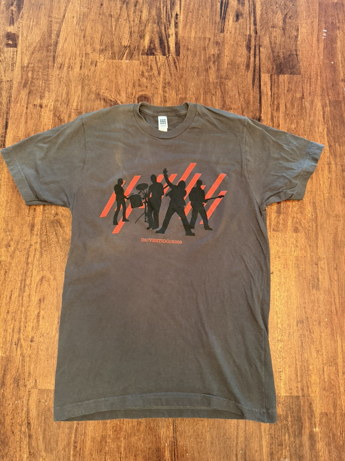 U2 Vertigo 2005 Tour Gray Shirt Size Small gallery