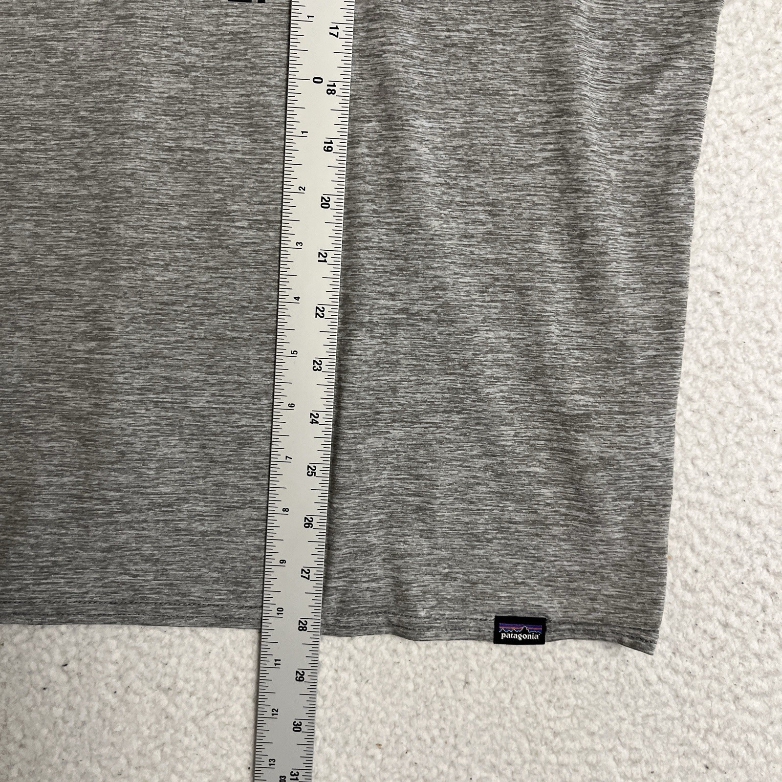Patagonia Capilene Cool Daily Live Simply Fishing Fish Shirt Size Large gallery