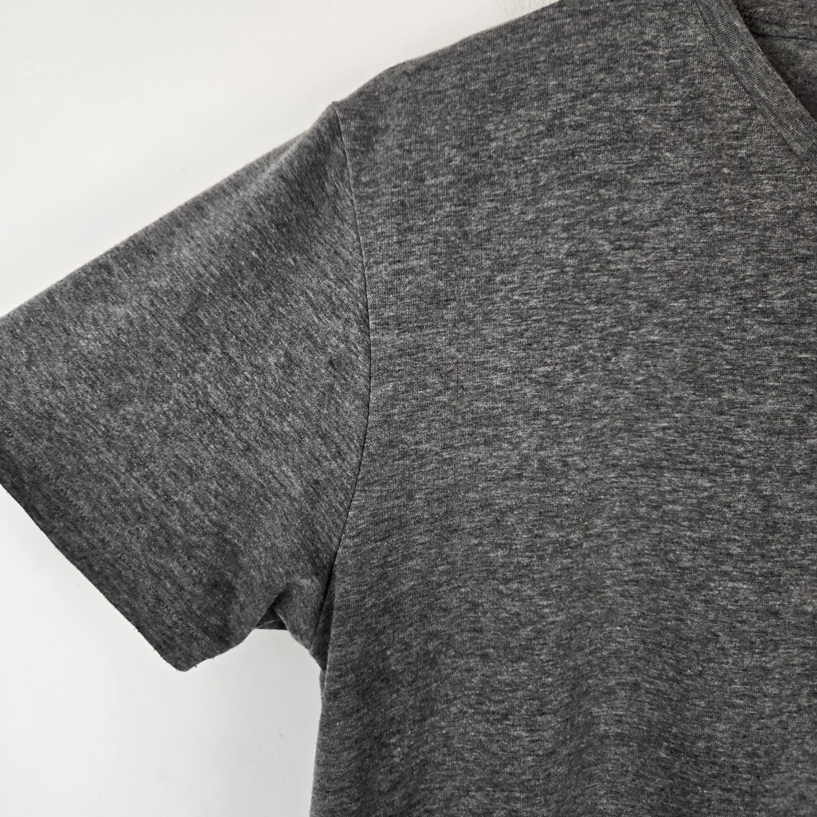 Iceberg Tshirt Mens Small Gray V-neck Lounge Casual Cotton gallery