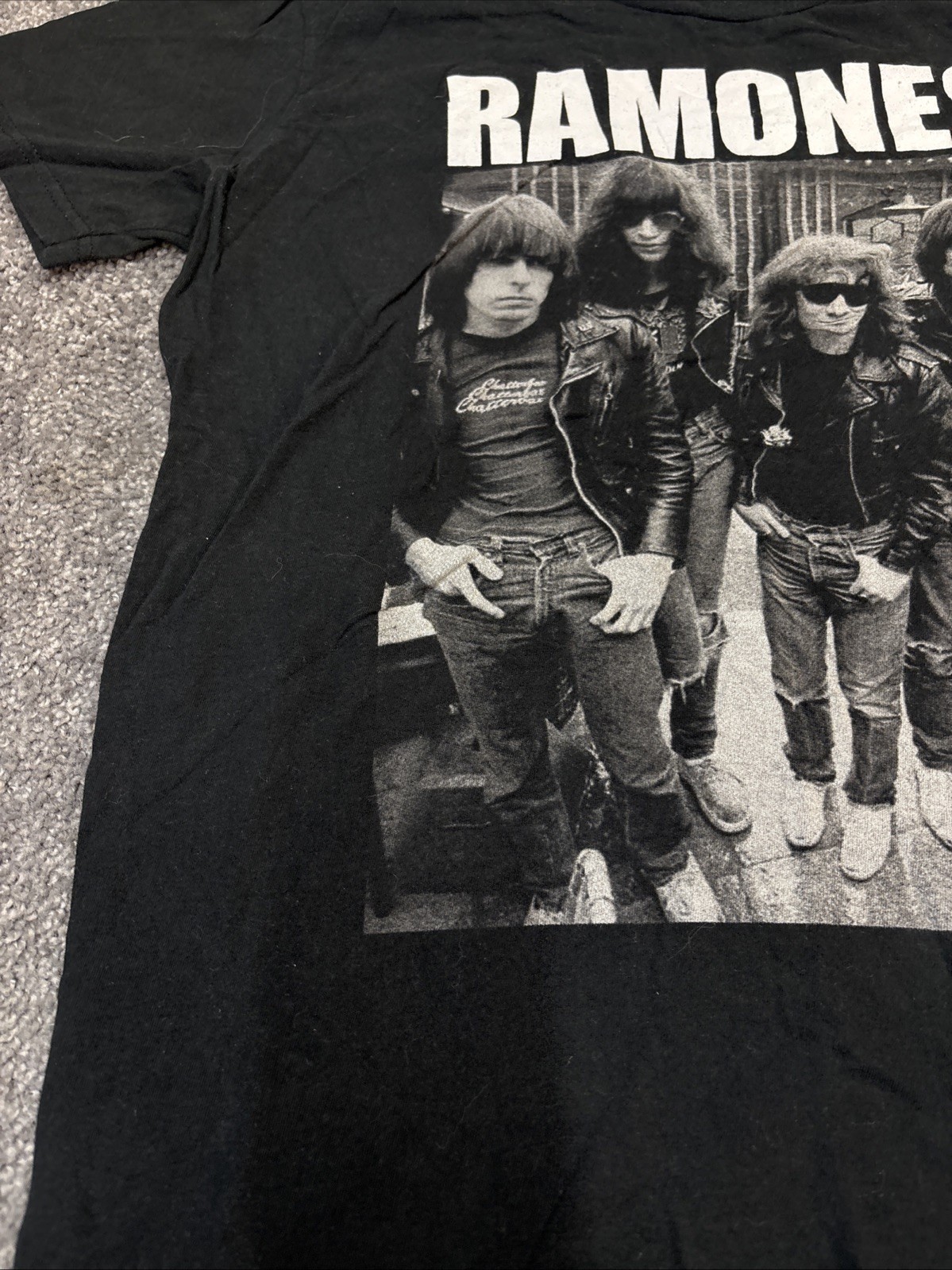 RAMONES, RAMONES 1-2-3-4 CLOTHING CO. Size M SHORT SLEEVE TEE SHIRT, EUC gallery