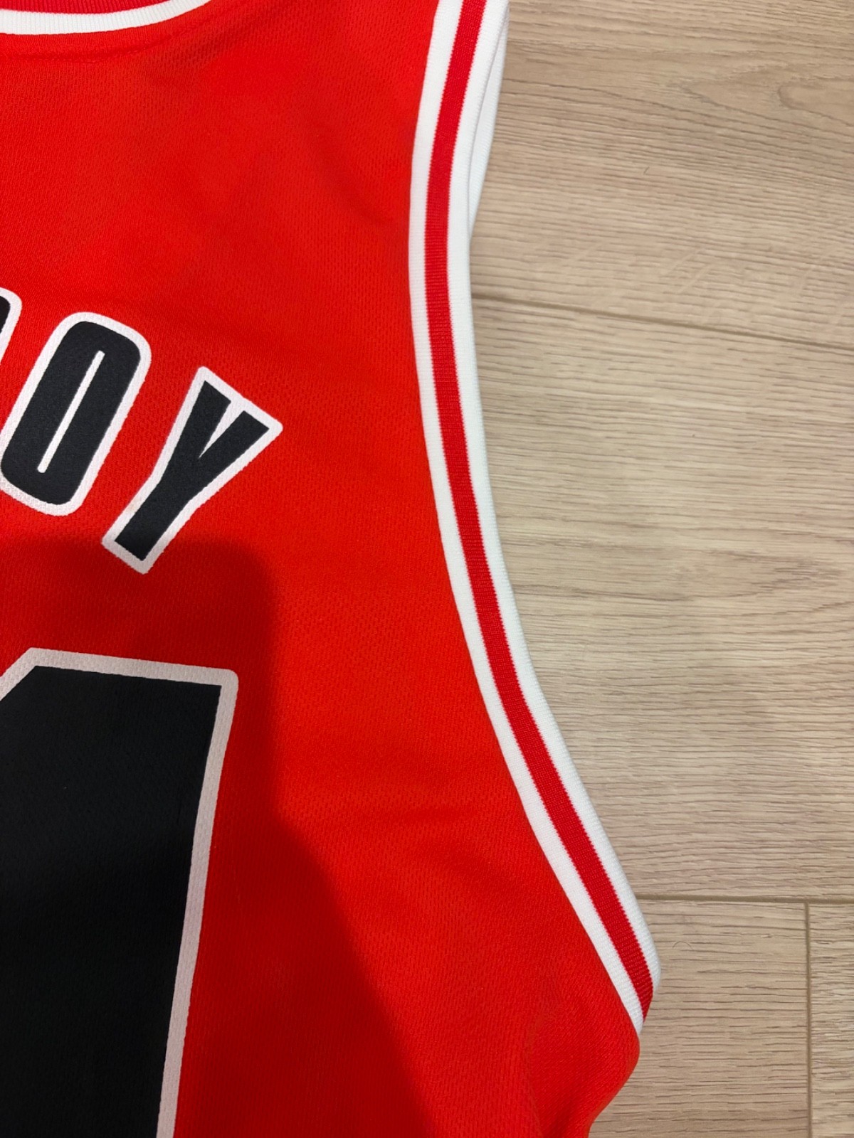 Falling in Reverse Basket Ball Jersey AUTOGRAPHED gallery