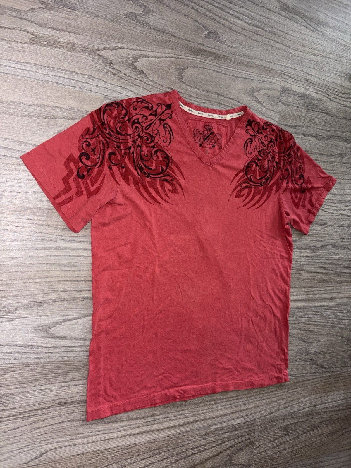 Vintage Guess Tribal Tattoo T-Shirt Mens (L) Affliction Goth Grunge Y2K Punk gallery