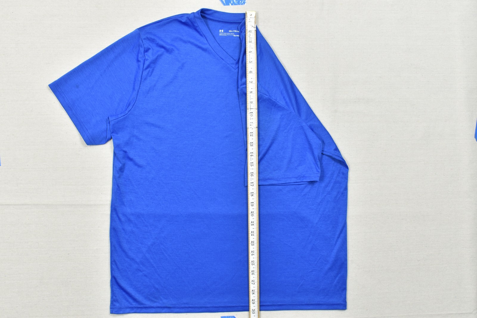 Under Armour HeatGear Men's XXL Blue Short Sleeve V-Neck Loose Fit Workout Tee gallery