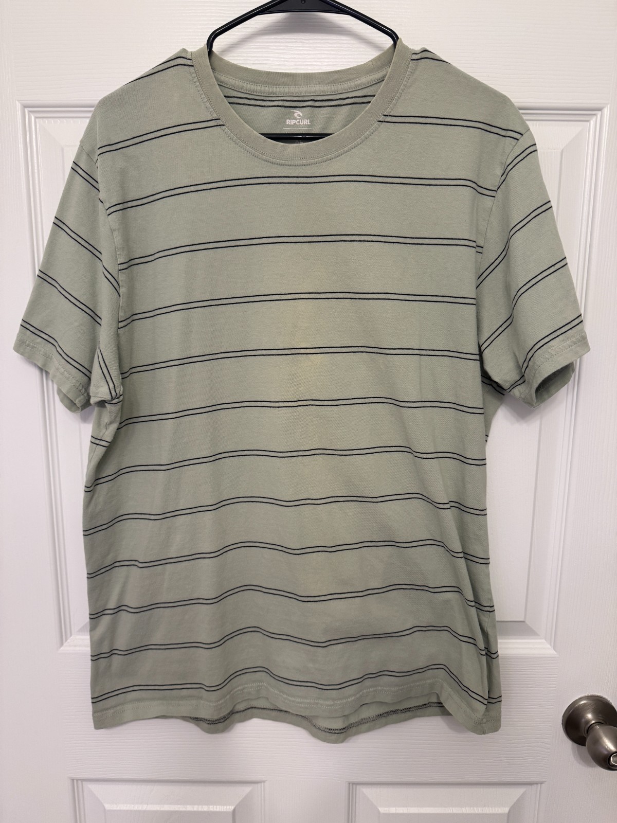 Rip Curl Plain Stripe Men’s T Shirt – Size XL