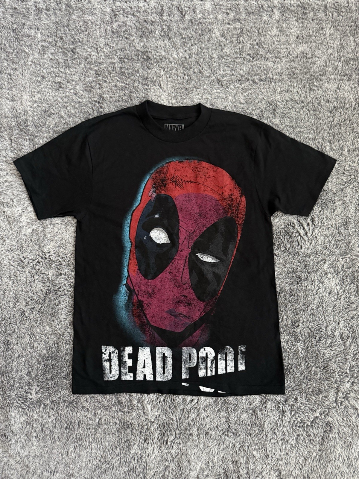 Men’s Marvel T-Shirt, Dead Pool, Size Small, New gallery