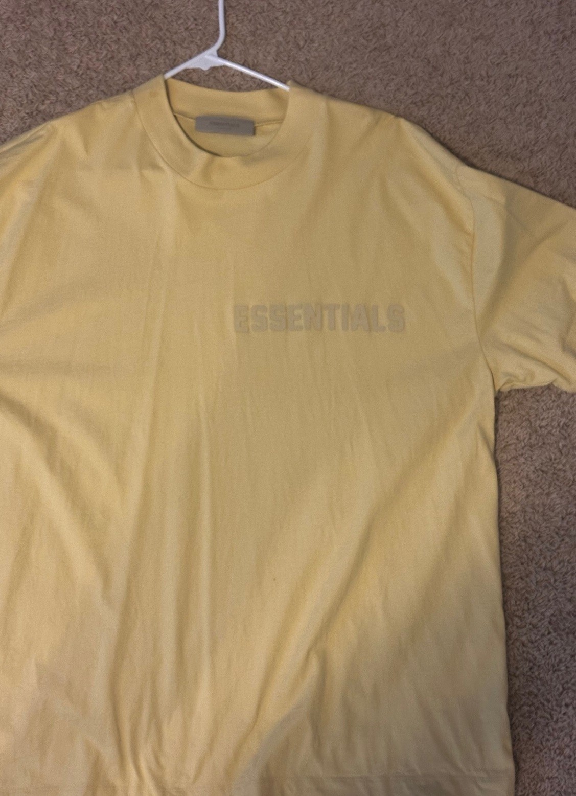 Fear of God Essentials Oversized T Shirt Beige Rubber Logo Mens Size XXL gallery