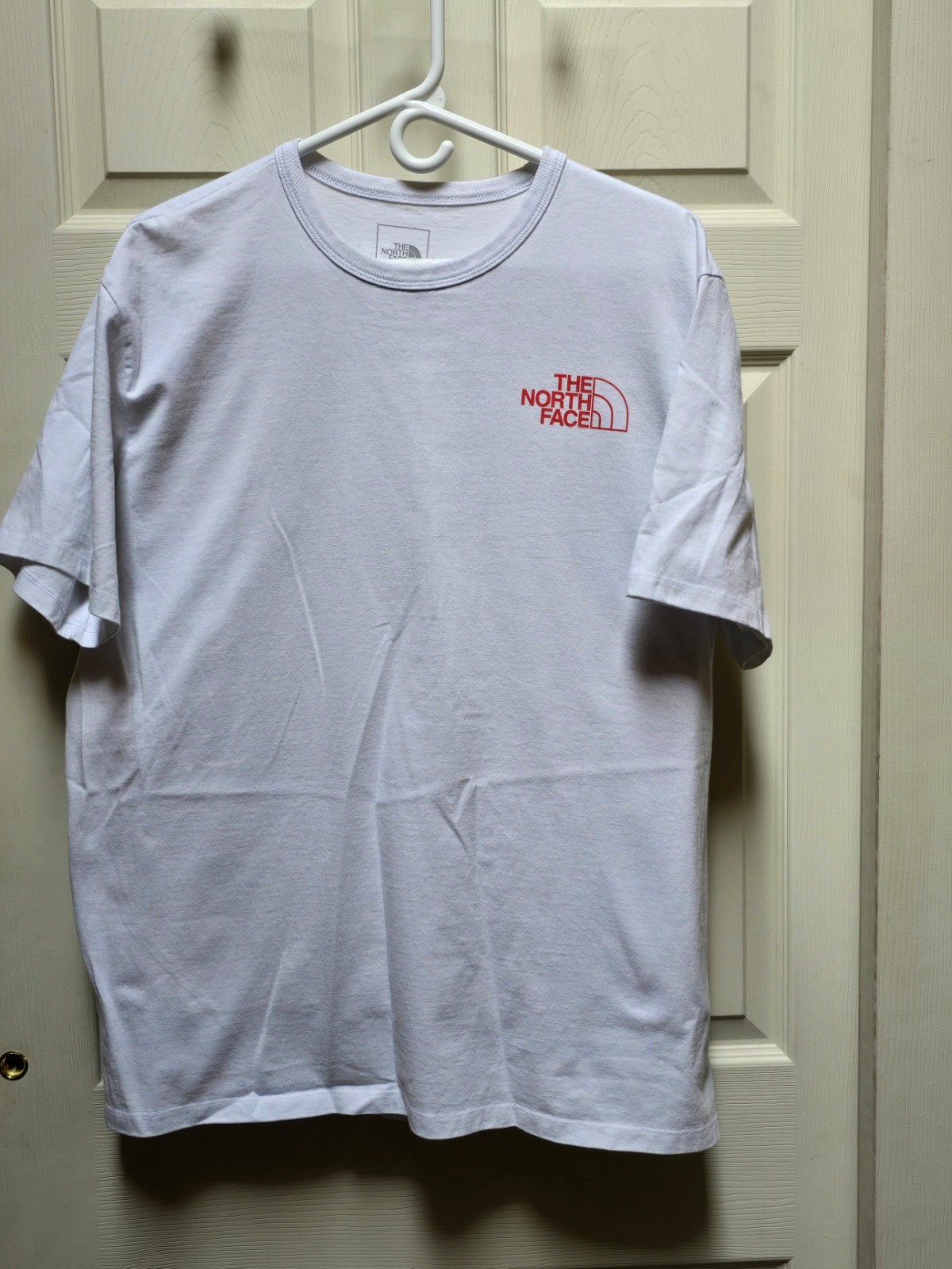 MENS SIZE XL, WHITE, THE NORTH FACE T-SHIRT, COTTON/POLYSTER, PRE-OWNED gallery