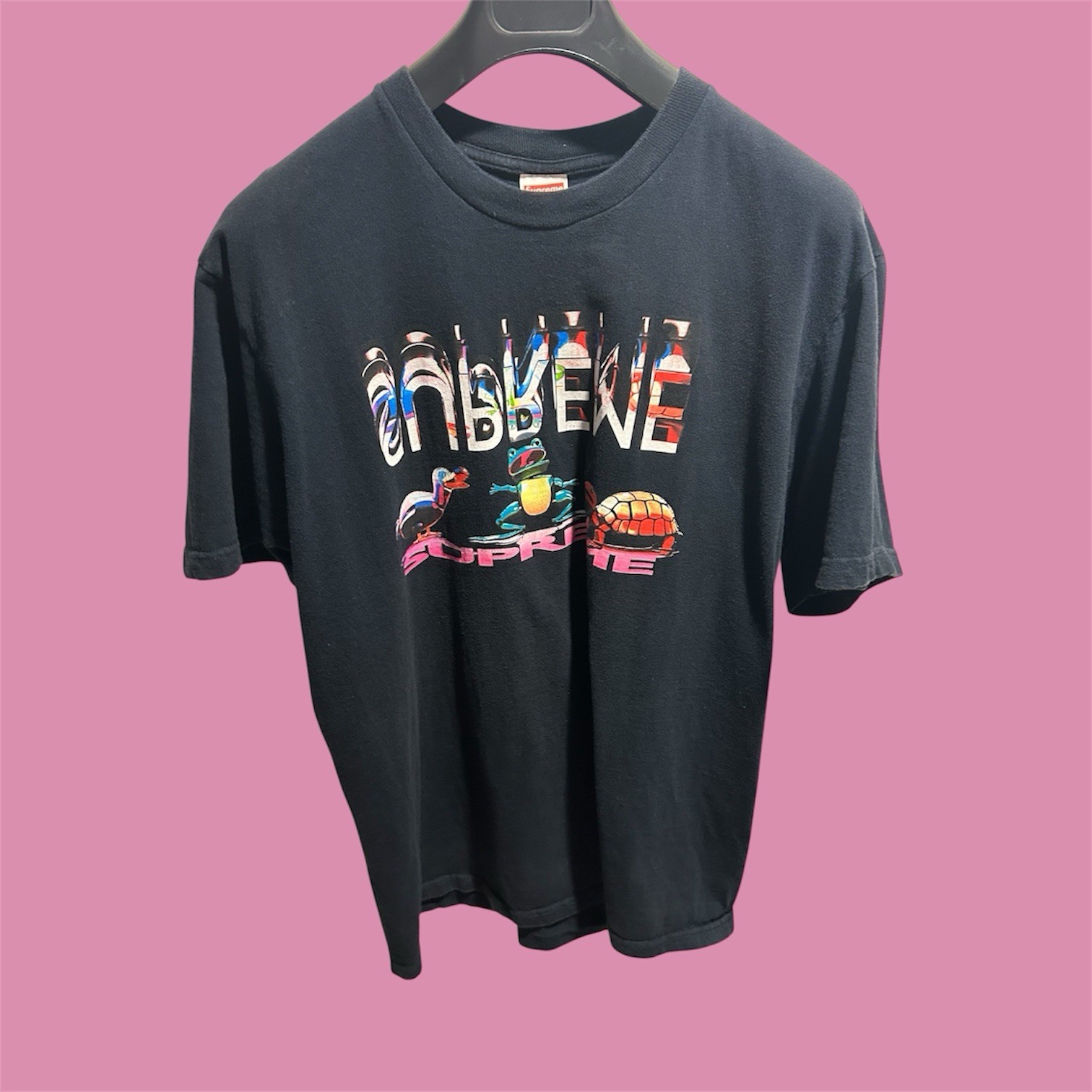 Supreme Fall/Winter 2017 - Animal Friends Black Graphic Tshirt Size Medium gallery