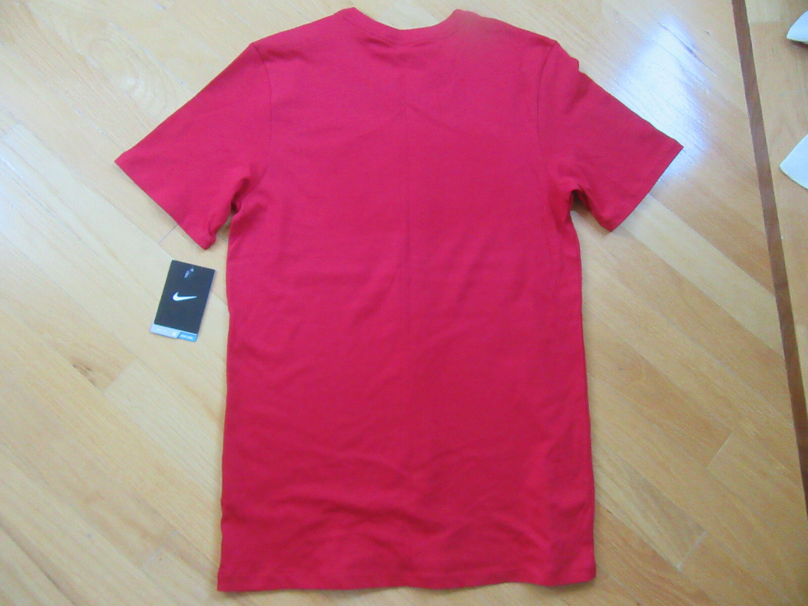 NWT NIKE Dri Fit Logo Red Short Sleeve T-Shirt Cotton/Polyester Sz S gallery