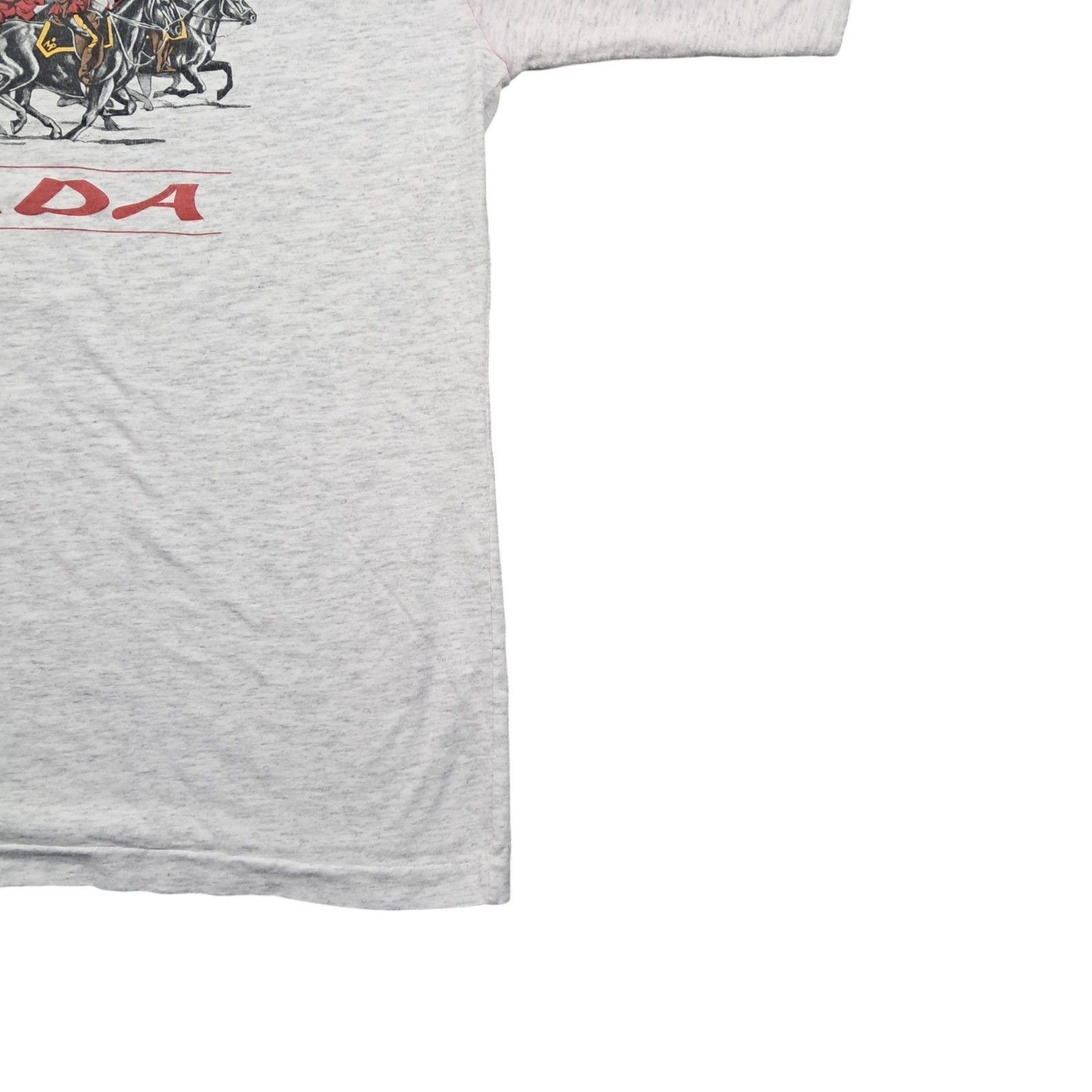 Canada T Shirt Large Men's White Cotton Vintage Single Stitch Tourist gallery