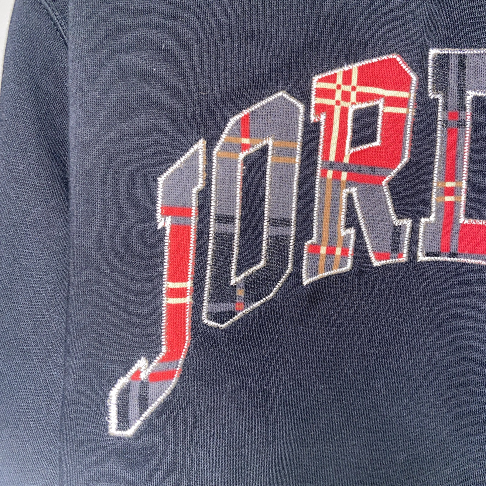 Jordan Men’s Black Spell Out Sweatshirt Plaid Text Size XS Extra Small gallery