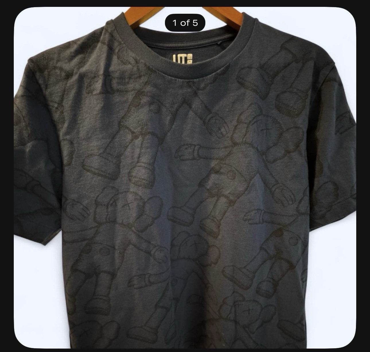 Uniqlo UT KAWS x Uniqlo Men’s Blue M Holiday Graphic Logo Crew Neck Tee gallery