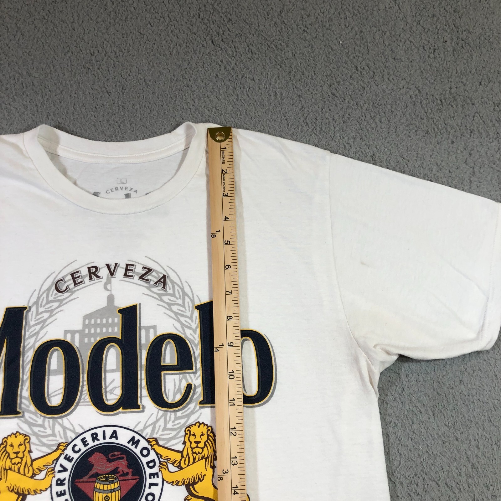 modelo T Shirt Mens L white beer cerveza gallery