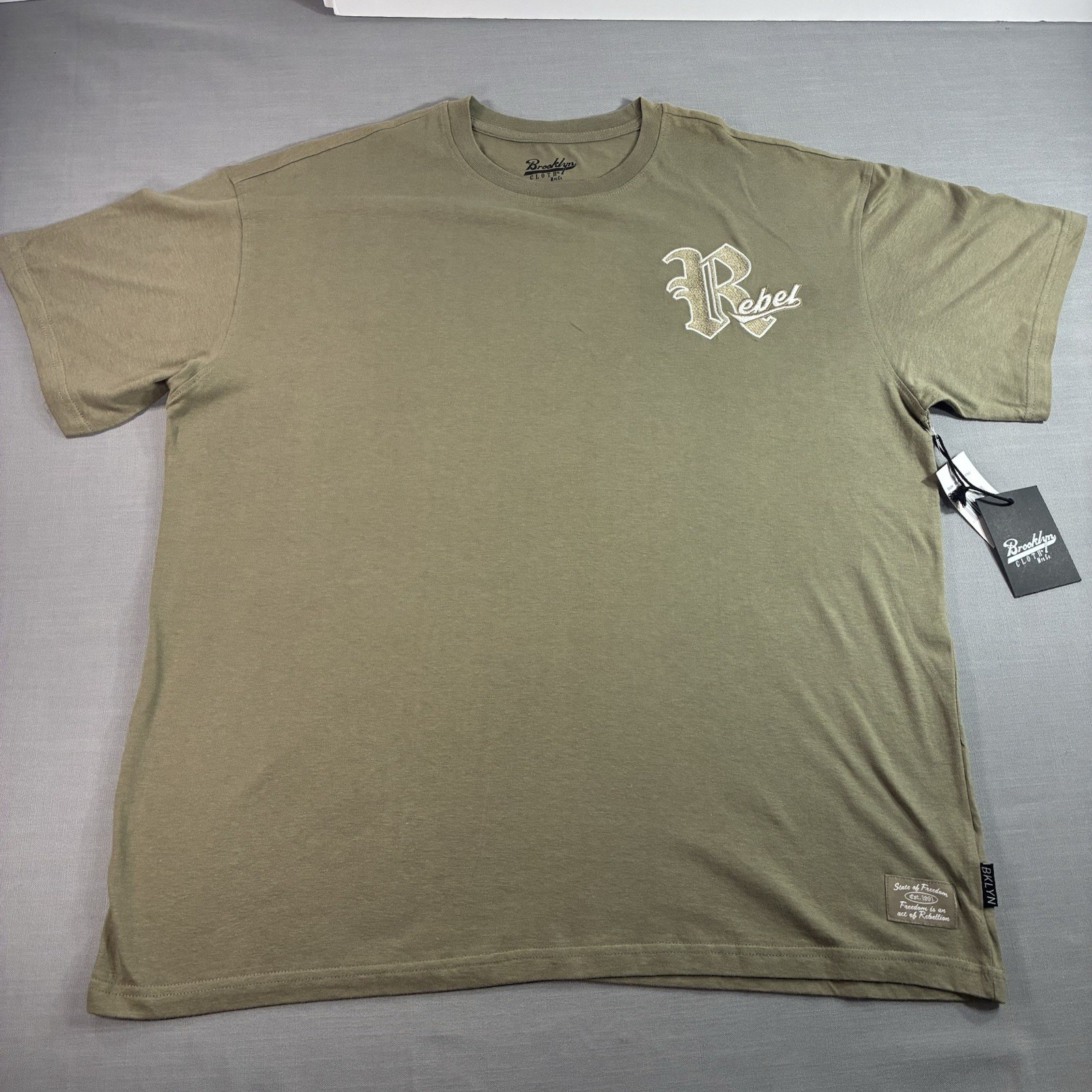Brooklyn Cloth Rebel Embroidered T-Shirt Men’s Large Olive Green