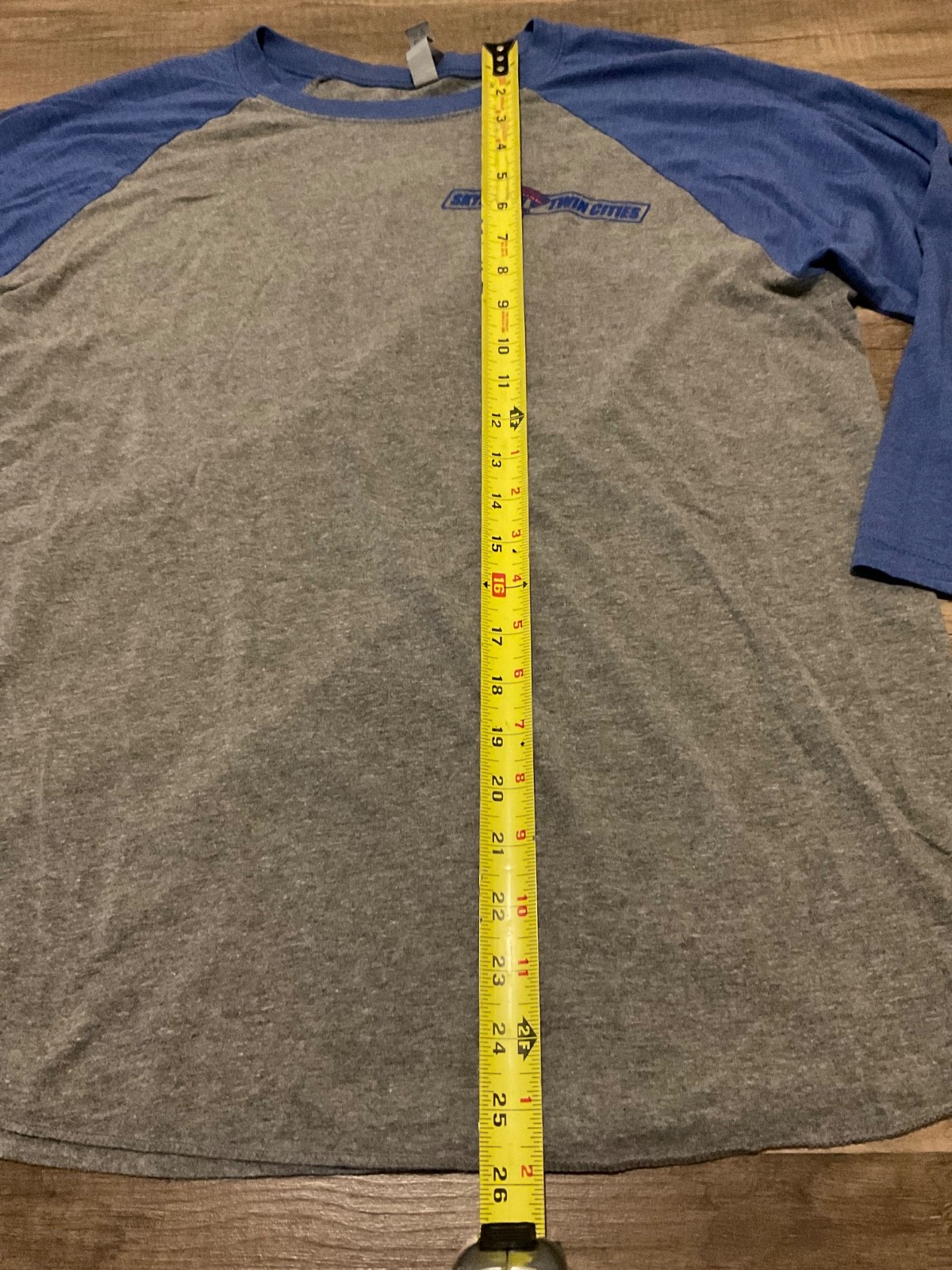 NEXT LEVEL BASEBALL RAGLAN SKYDIVING TWIN CITIES GRAPHIC ( MENS L ) HEATHER BLUE gallery