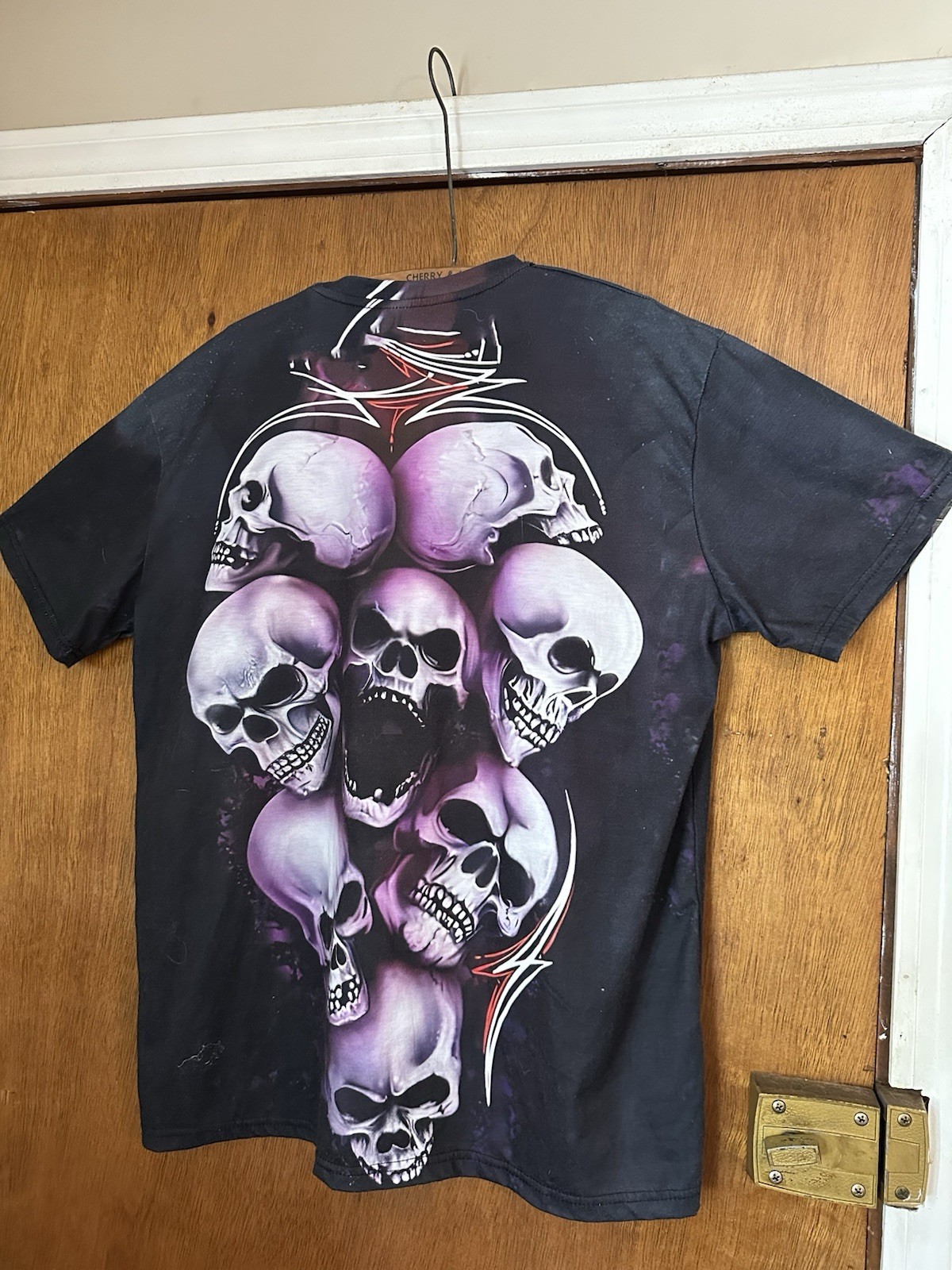 Skulls Shirt Black Purple Grunge Goth Graphic Horror Tee Shirt XL Men’s Woman’s gallery