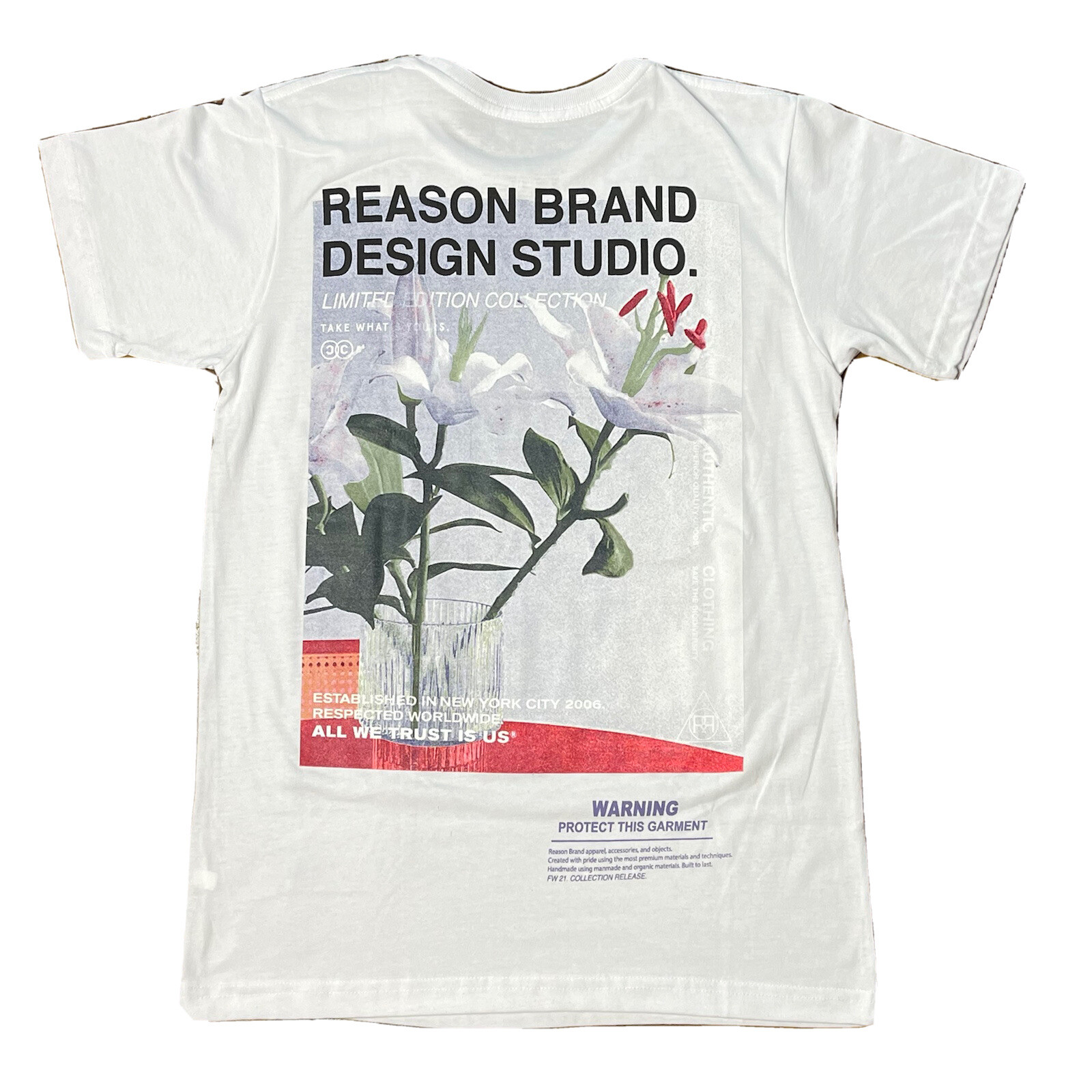 NWT Reason Design Studio Men’s Limited Edition “Built To Last” White Tee Large gallery