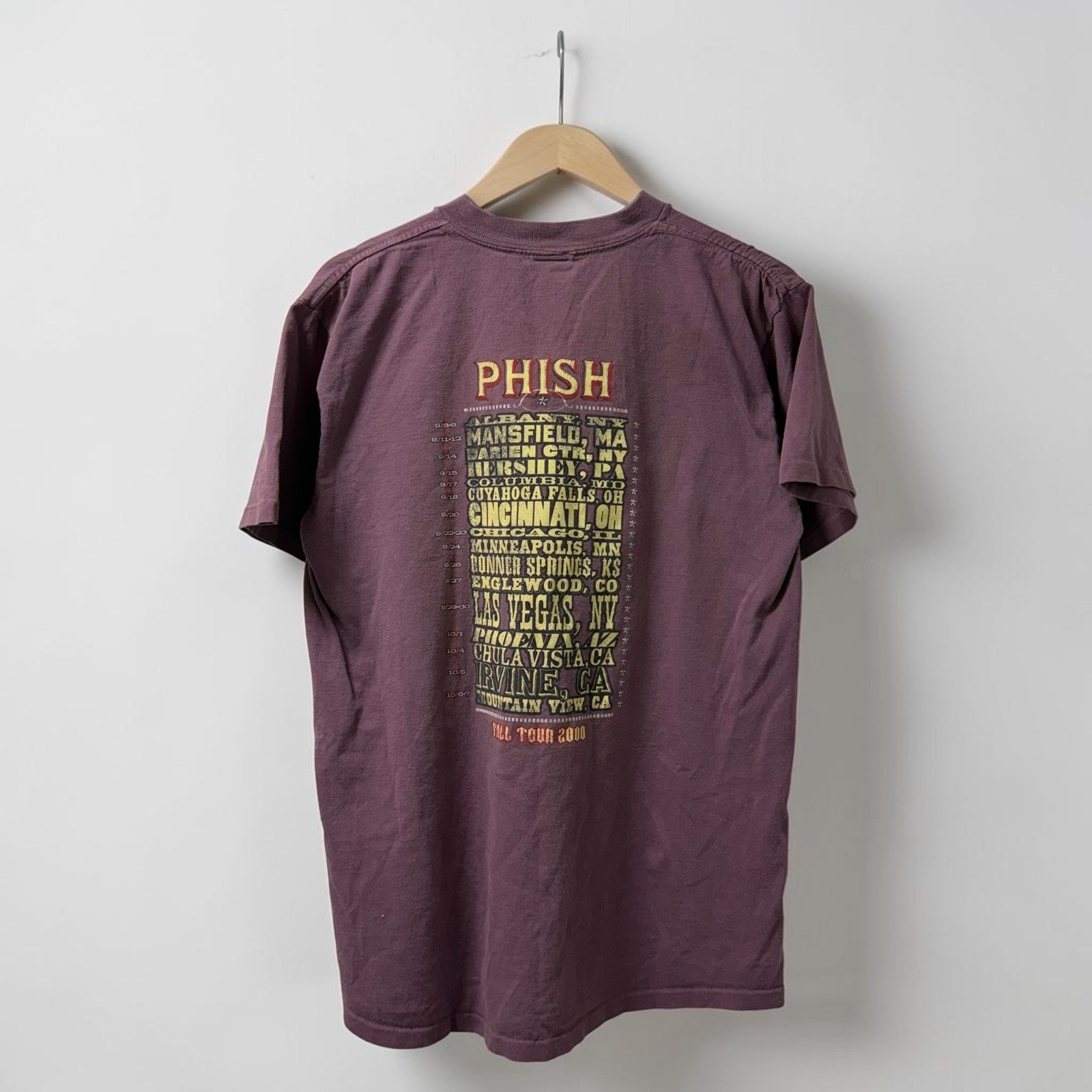 Vintage Phish 2000 Tour Band T Shirt Men's Size: Medium Purple Single Stitch gallery