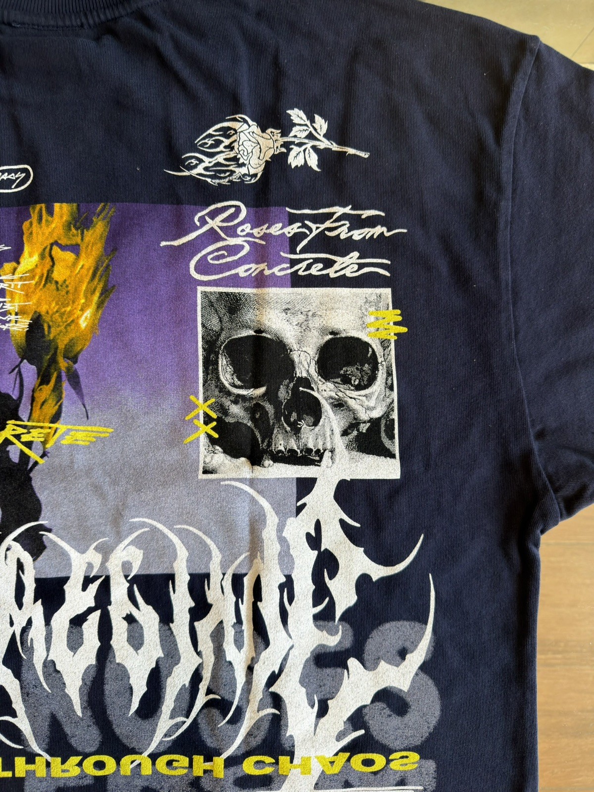 Size L - Civil Regime Roses From Concrete Skull Oversized T-Shirt gallery