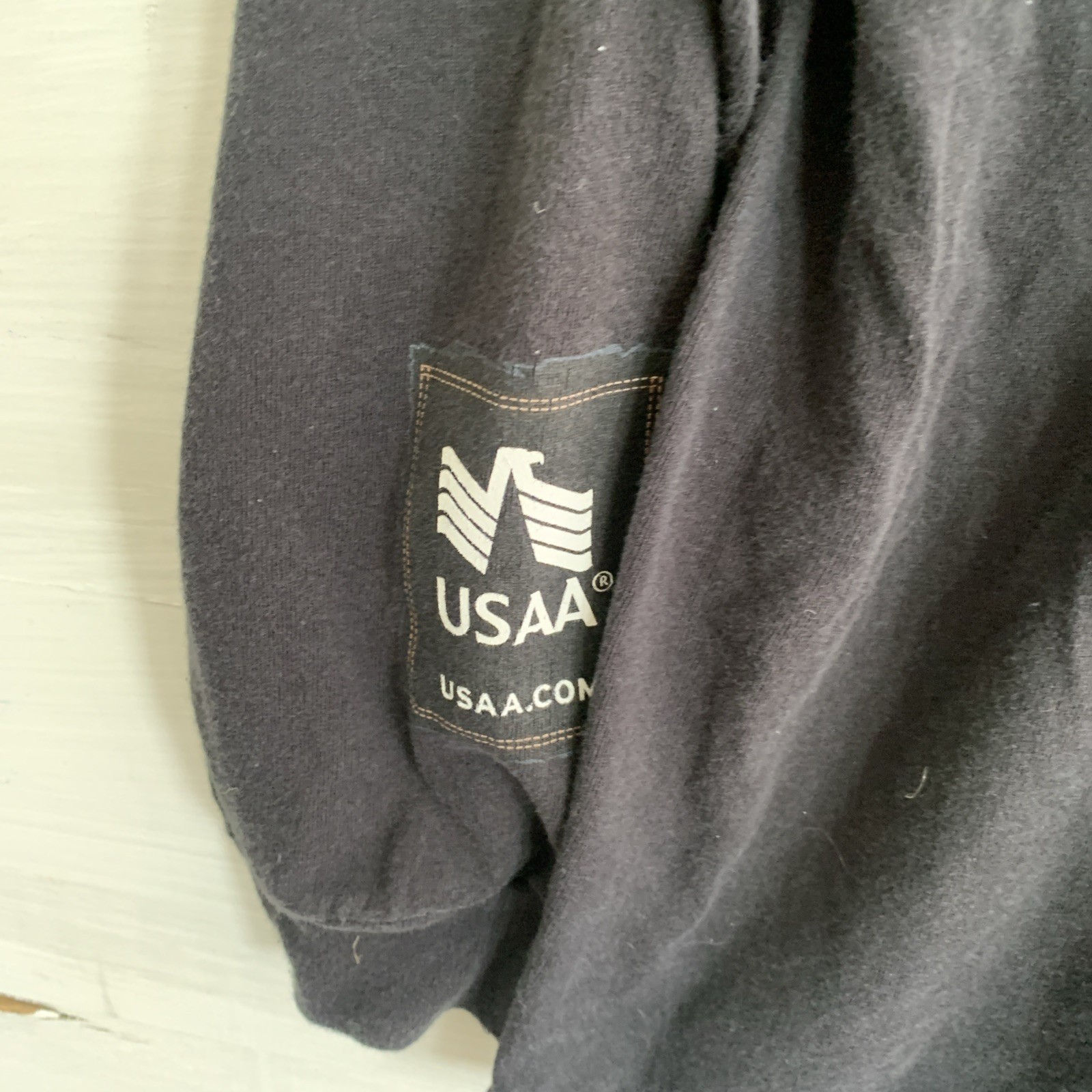 2008 Army-Navy Game Long Sleeve T-shirt Size XL Black Coloured gallery