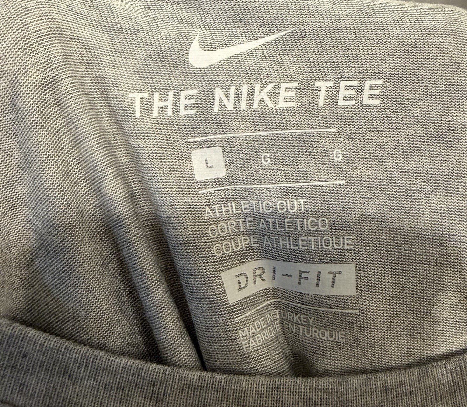 Nike dri fit tee athletic cut size large short sleeve t-shirt NEW with tags gallery