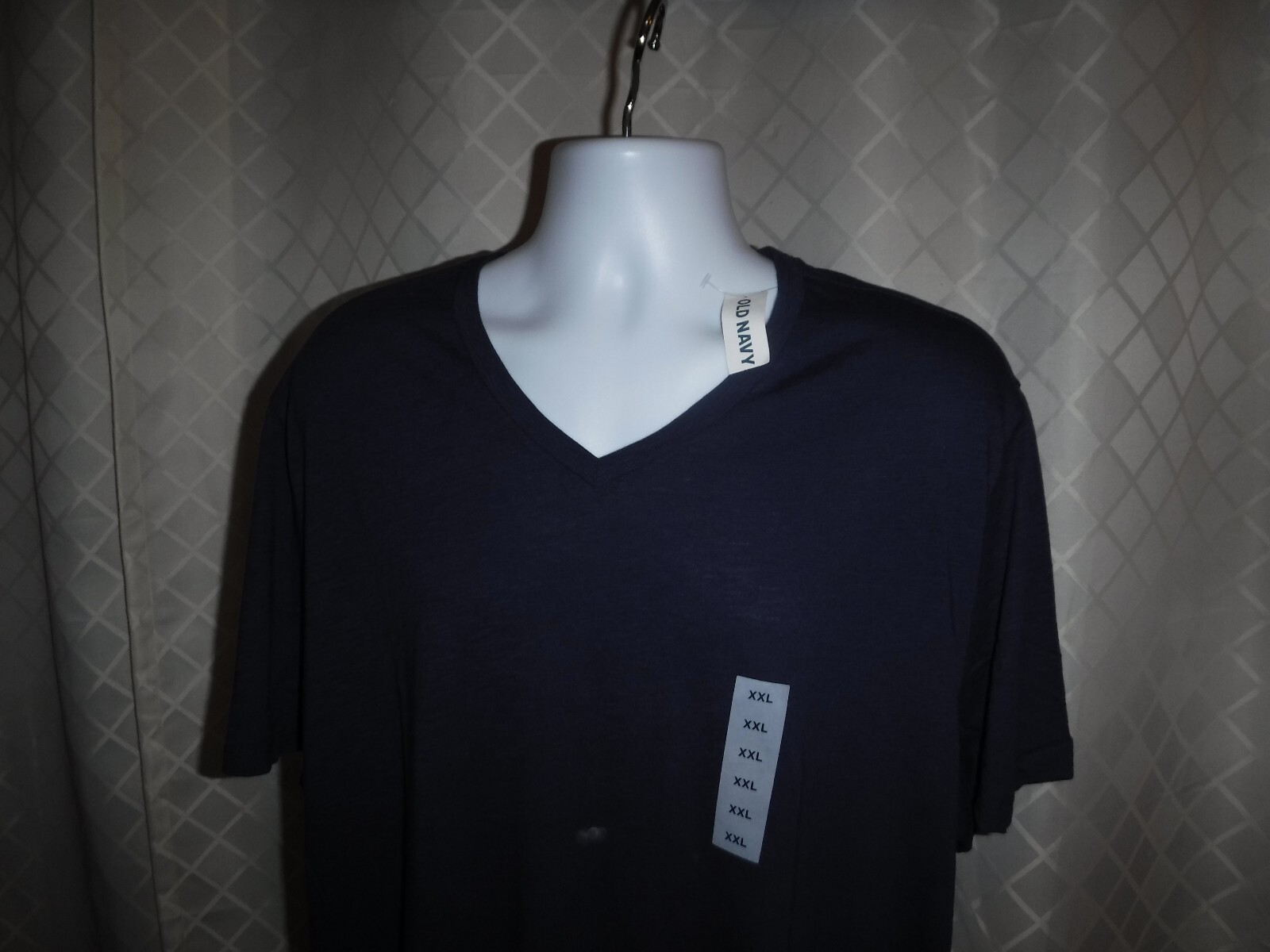Short Sleeve Men's T-Shirts,XXL,XL,L,Old Navy Many Solid Colors NWT gallery
