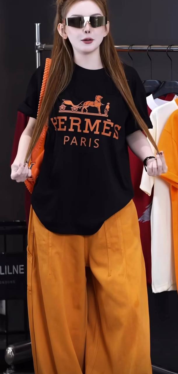Paris Vintage Horse Carriage Orange Graphic T-Shirt gallery