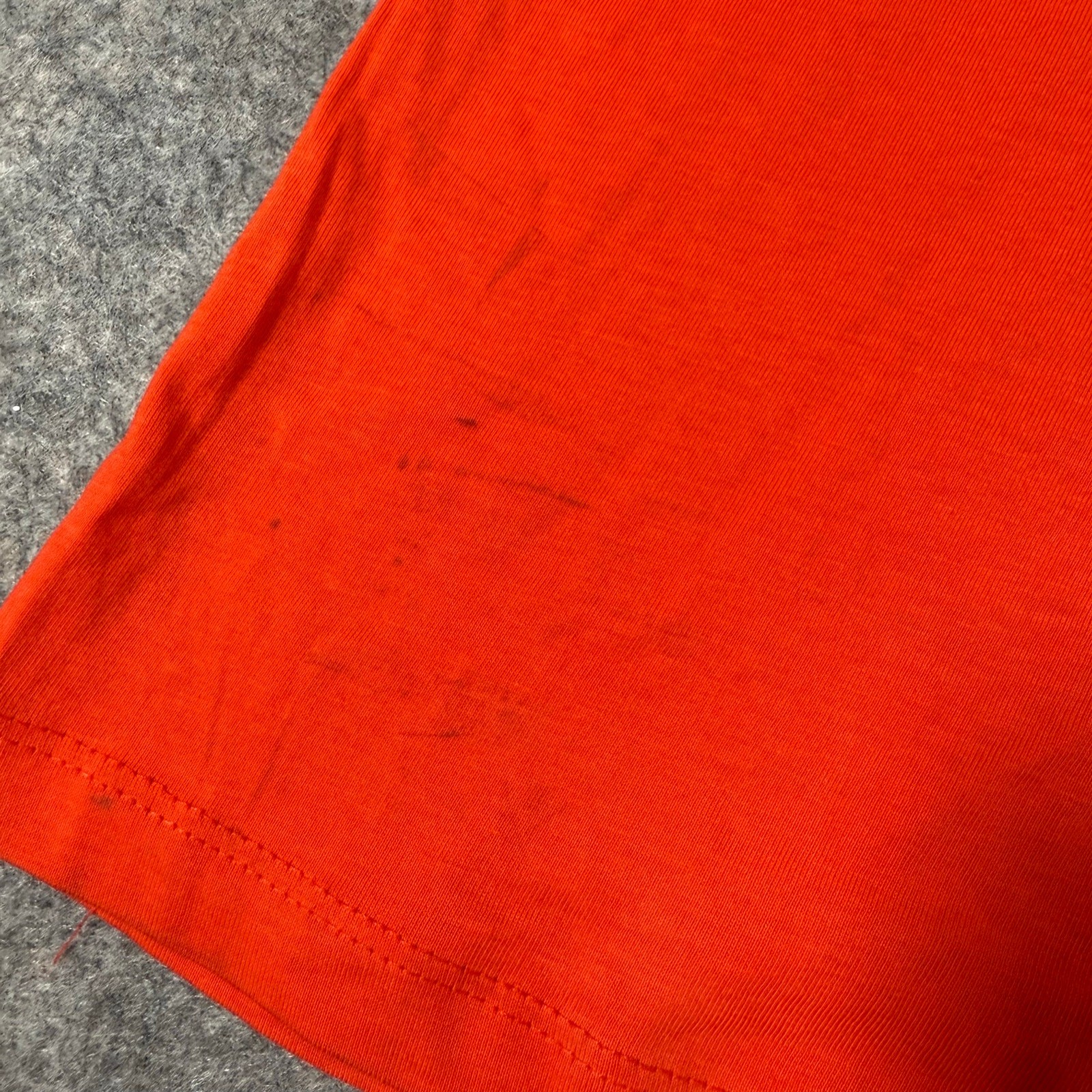 Plus Eighteen Men's Loyal Money Graphic Beaded Accents Cotton Red T-Shirt Size M gallery