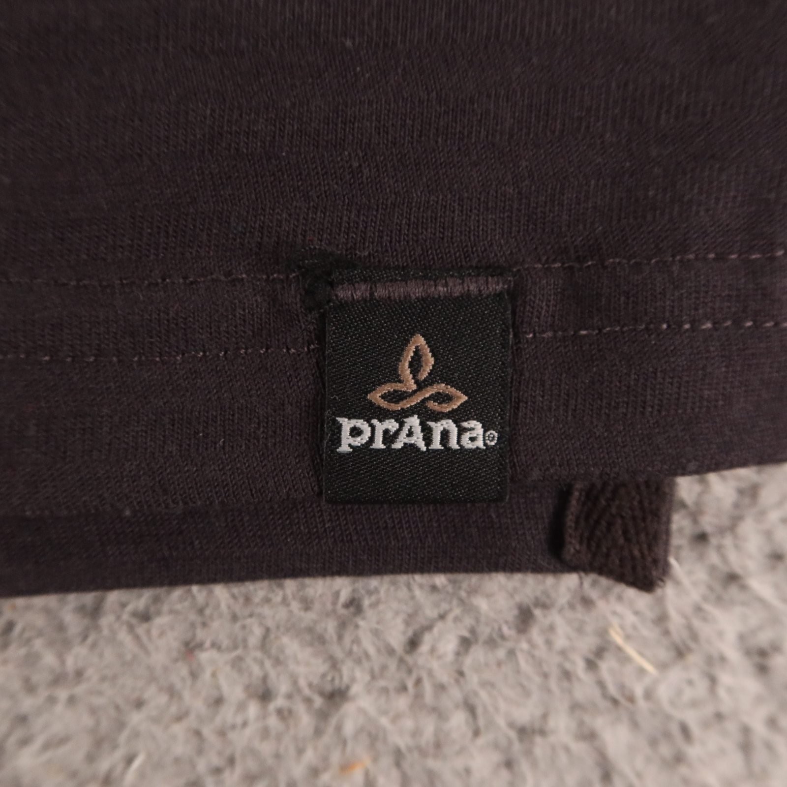 prAna Shirt Mens S Black 100% Organic Cotton prAna Slim Pocket Tee gallery