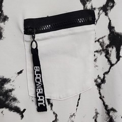 BLACK N’ BLANC by PROJEK RAW Size: M, Rule breaker t-shirt, zipper pocket