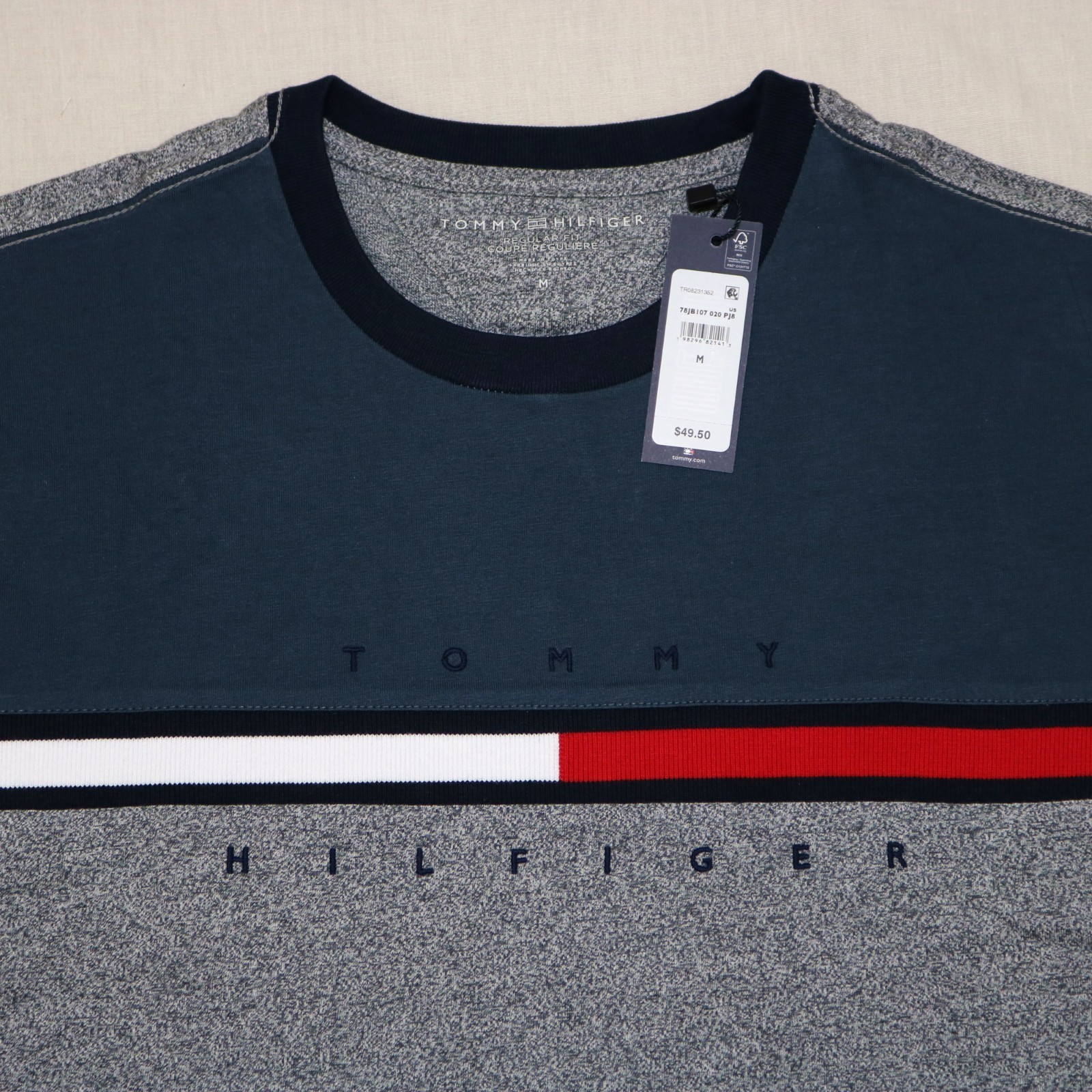 Tommy Hilfiger Men Colorblock short sleeves T-shirt size M ,L , XL new with tag gallery