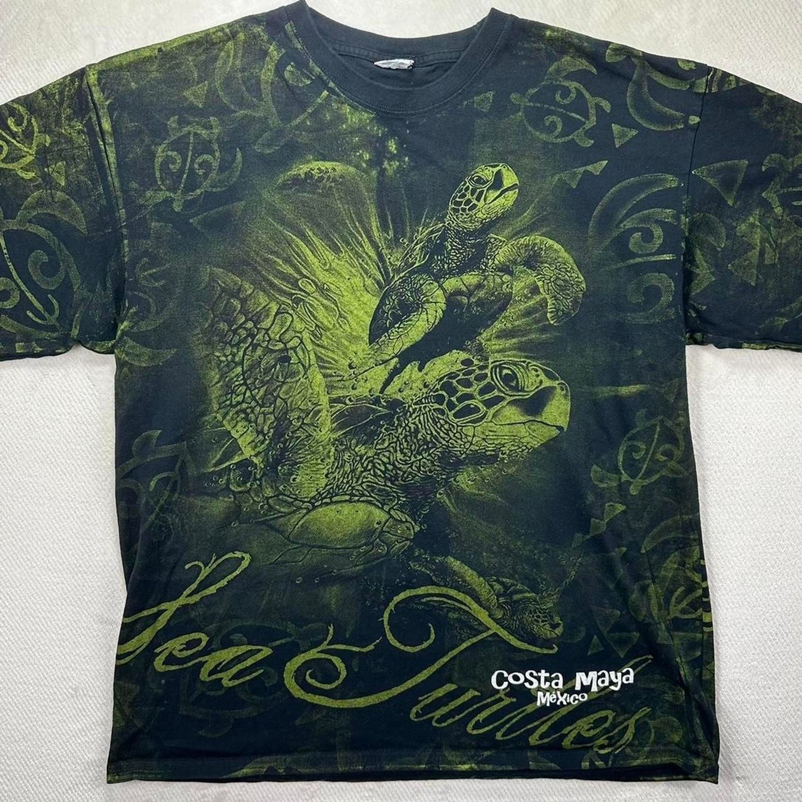 Y2K AOP Sea Turtles Graphic t-shirt with full front and back design gallery